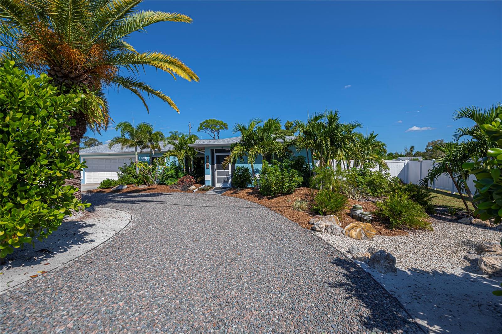 SOUTH VENICE - Residential