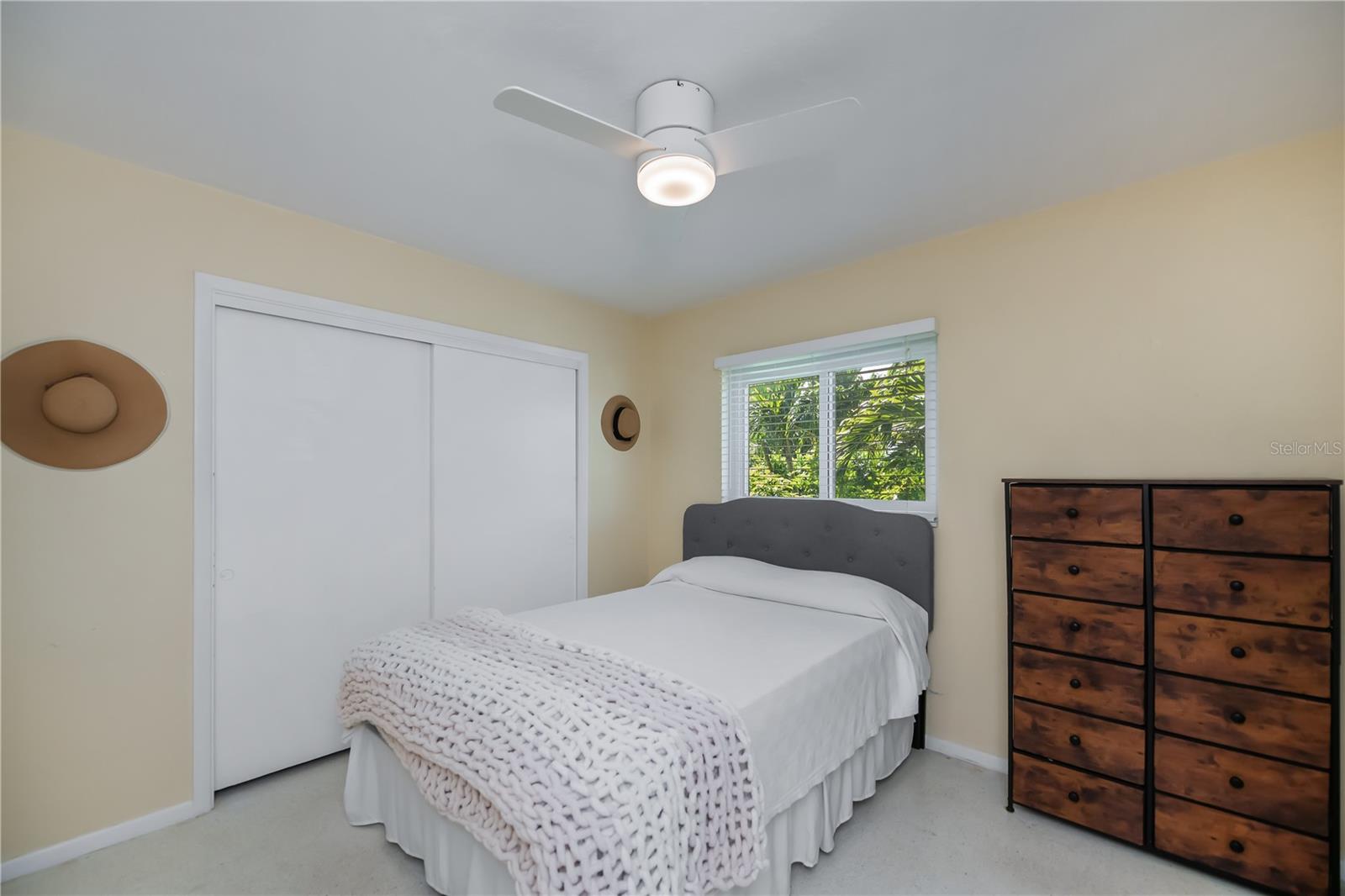 SOUTH VENICE - Residential