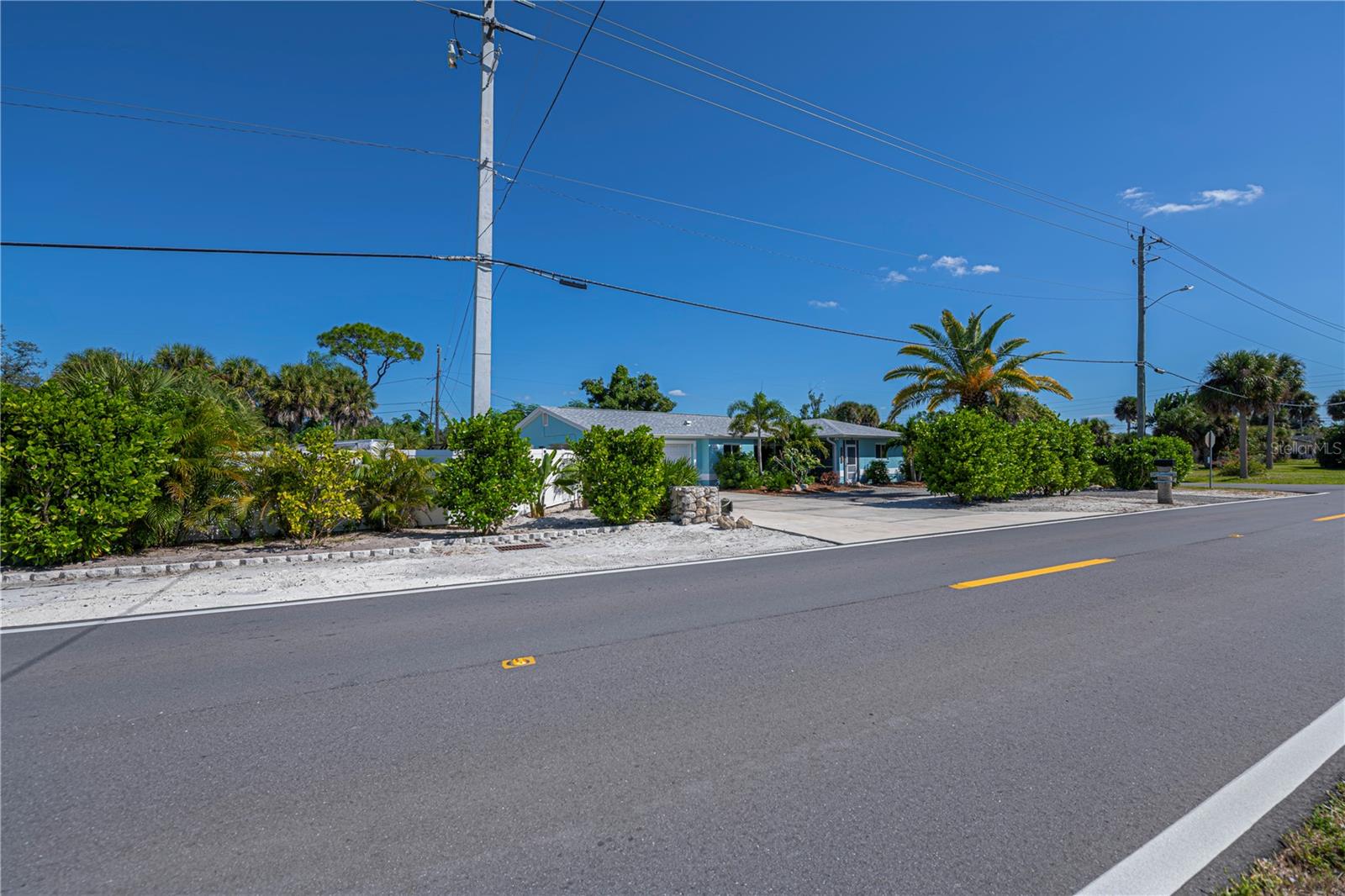 SOUTH VENICE - Residential