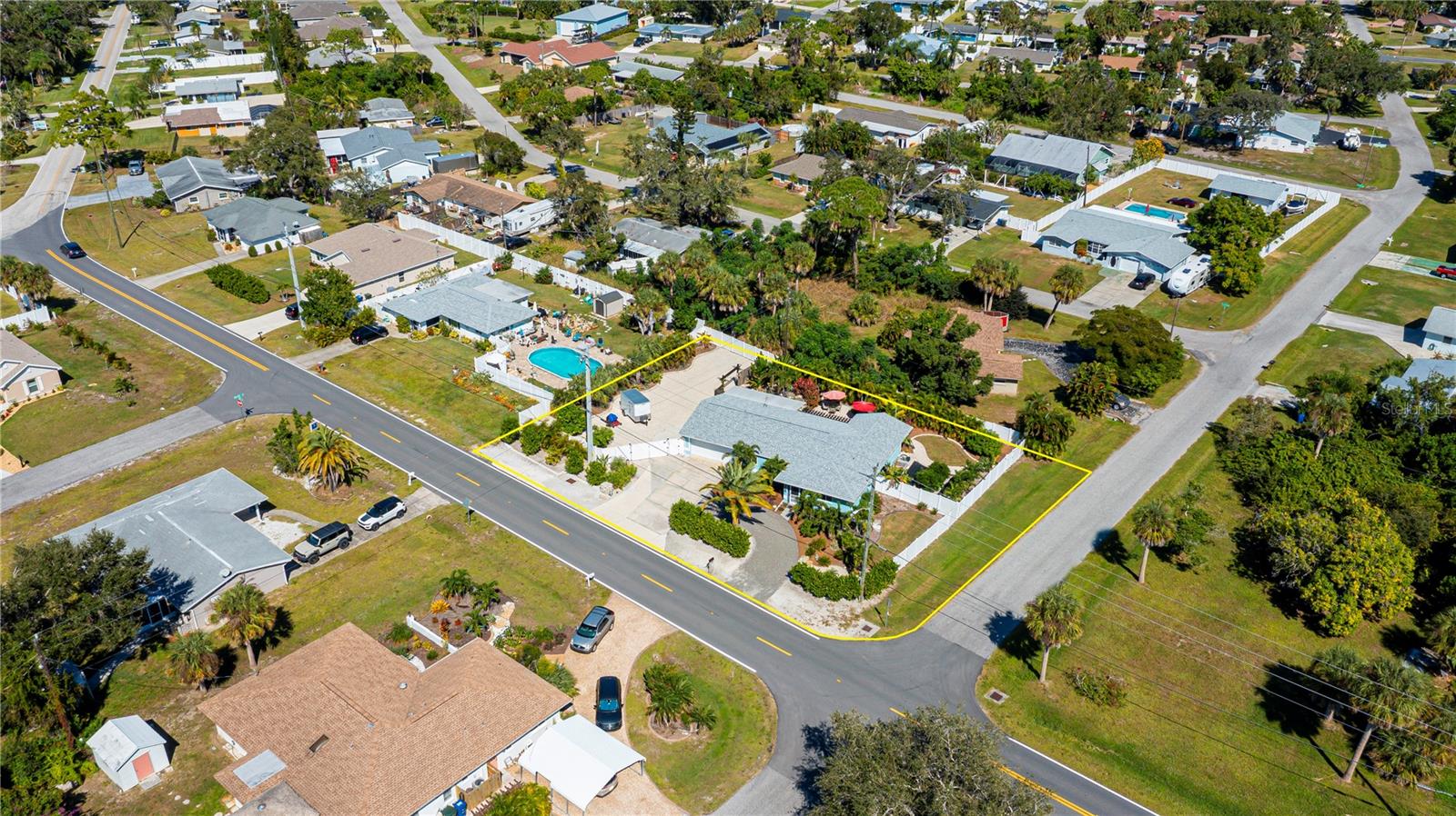 SOUTH VENICE - Residential