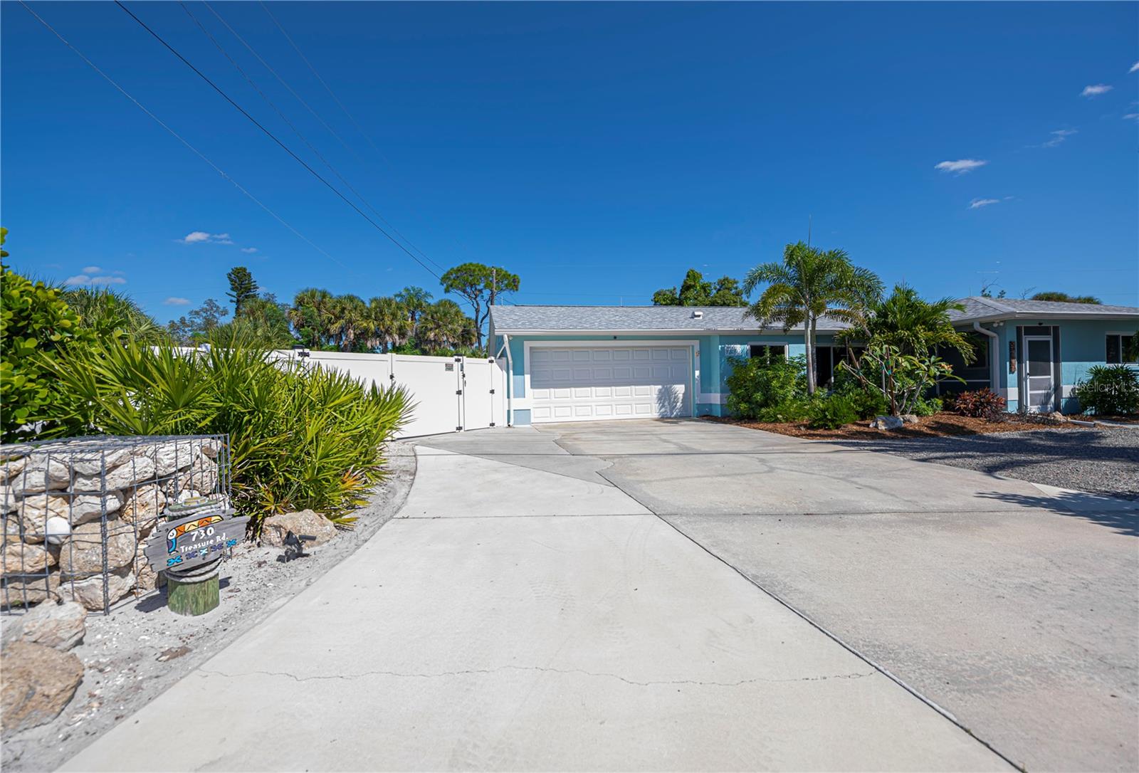 SOUTH VENICE - Residential