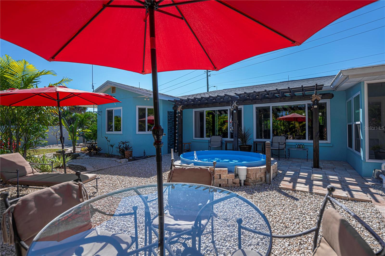 SOUTH VENICE - Residential