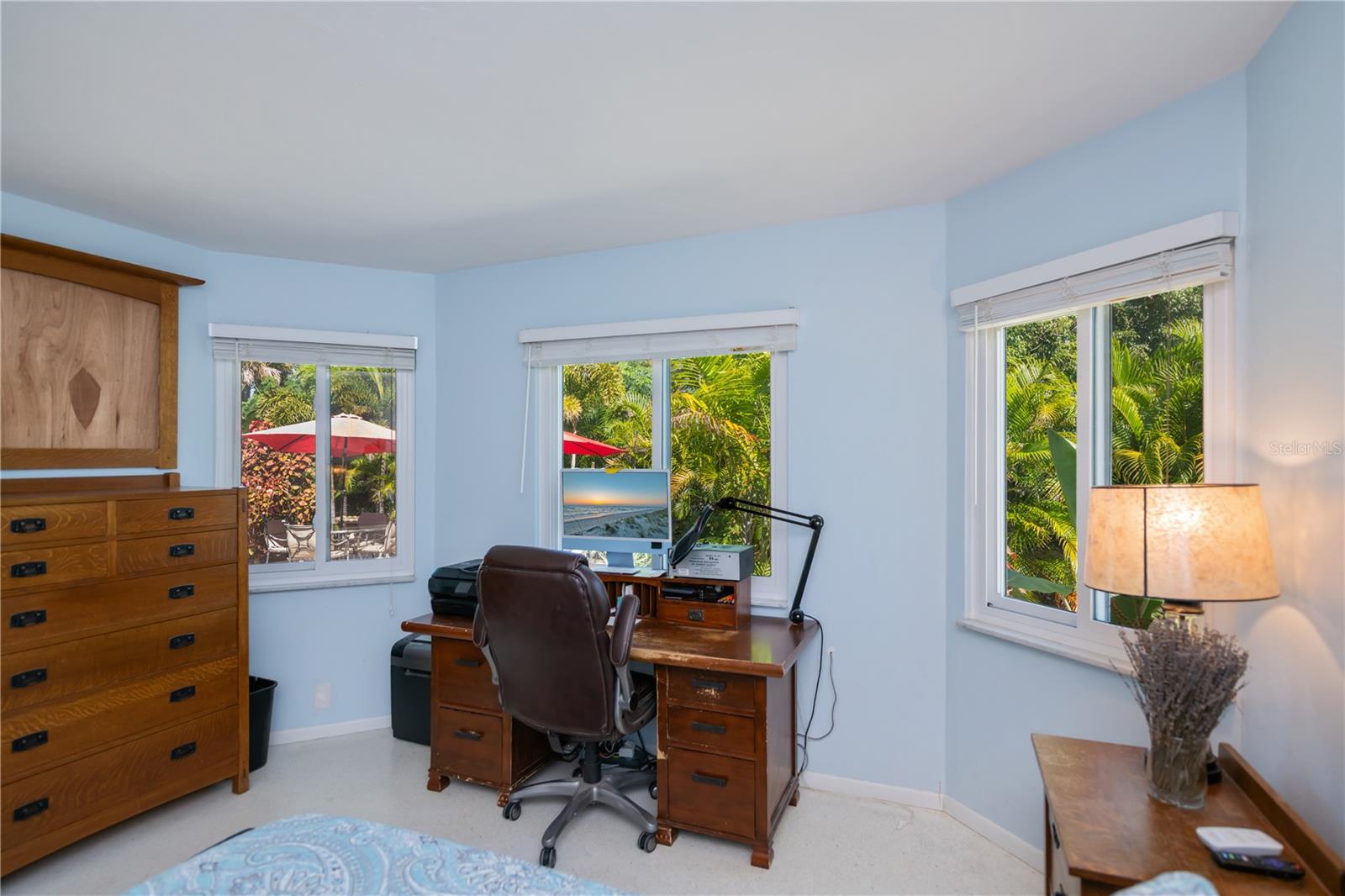 SOUTH VENICE - Residential