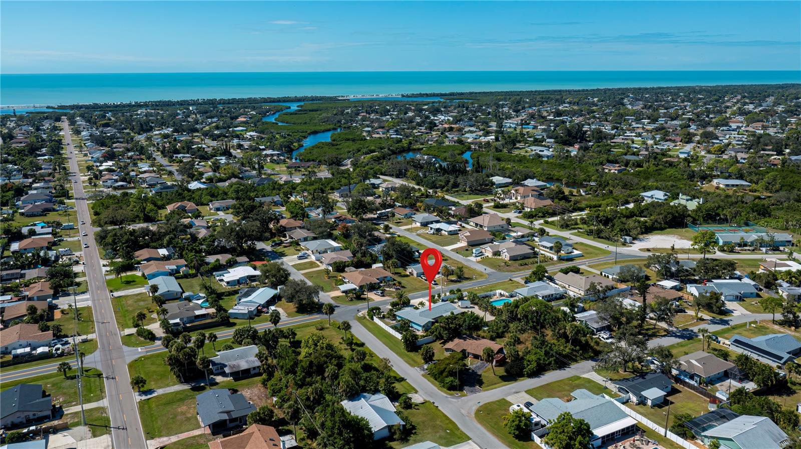 SOUTH VENICE - Residential