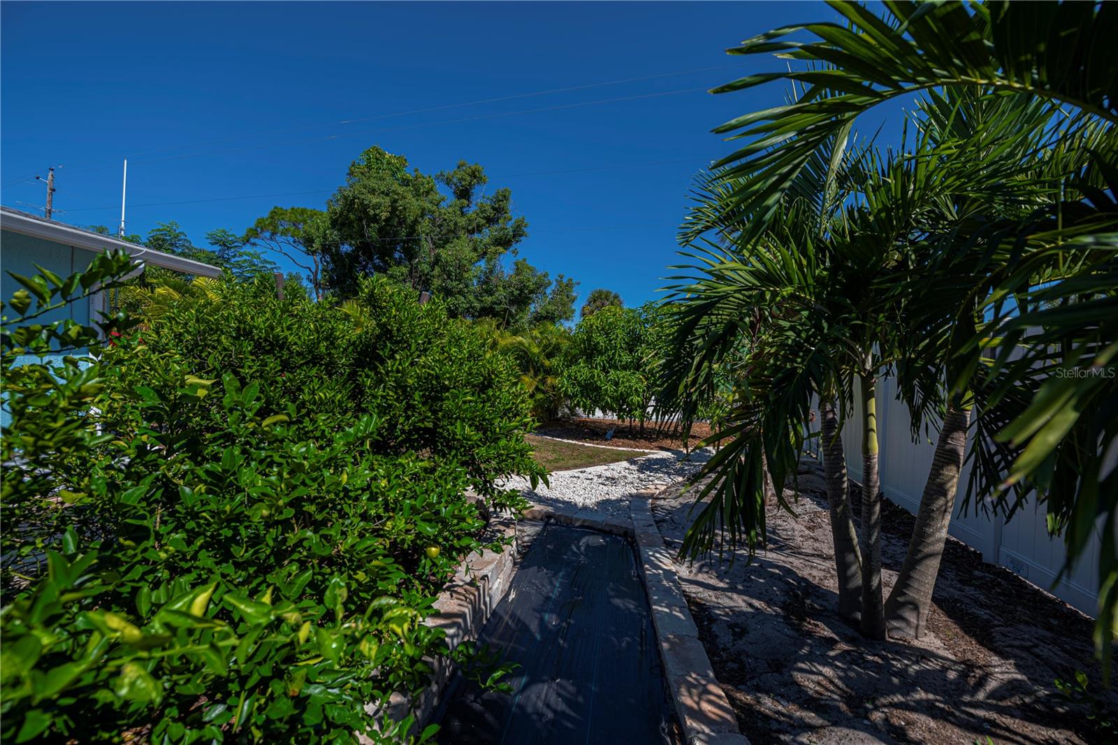 SOUTH VENICE - Residential