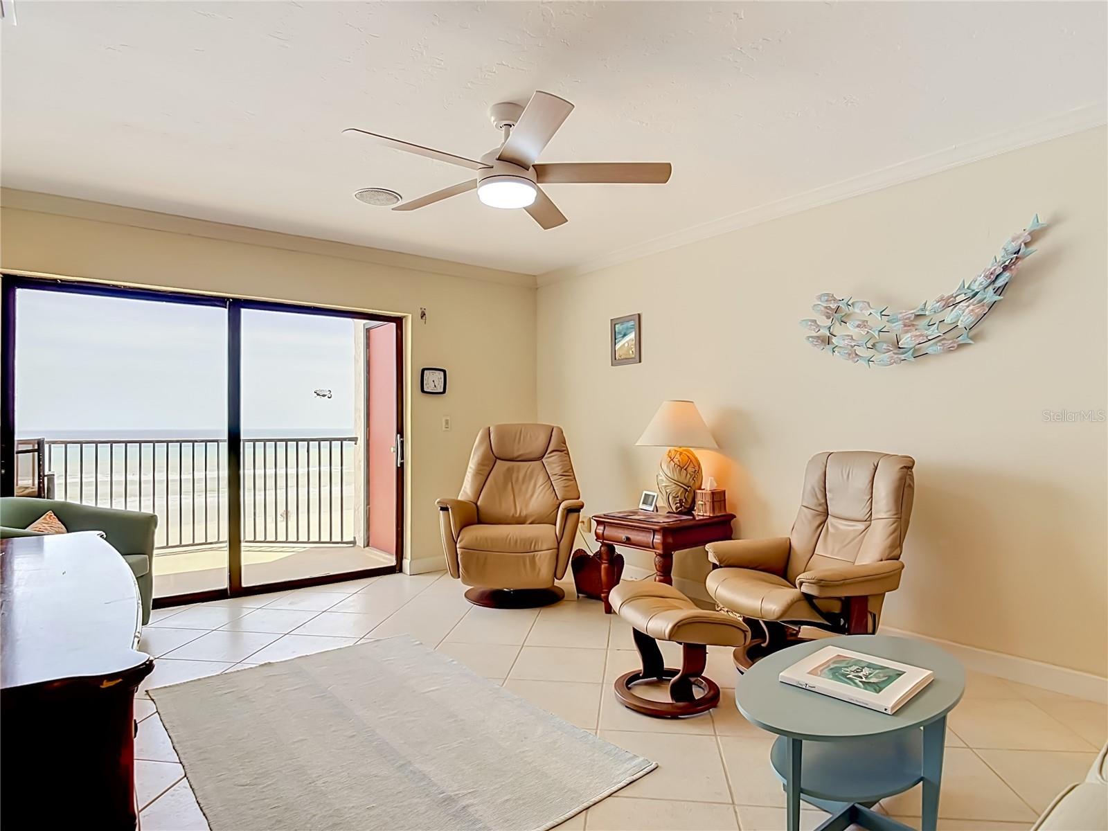 LAS BRISAS/CLUB OCEANIA CONDO PH 01 & 02 - Residential