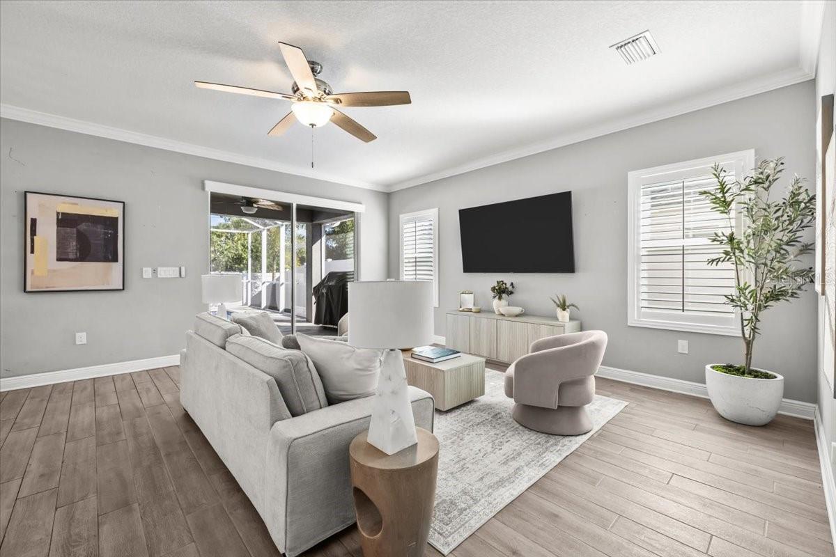 GLEN COVE - Residential