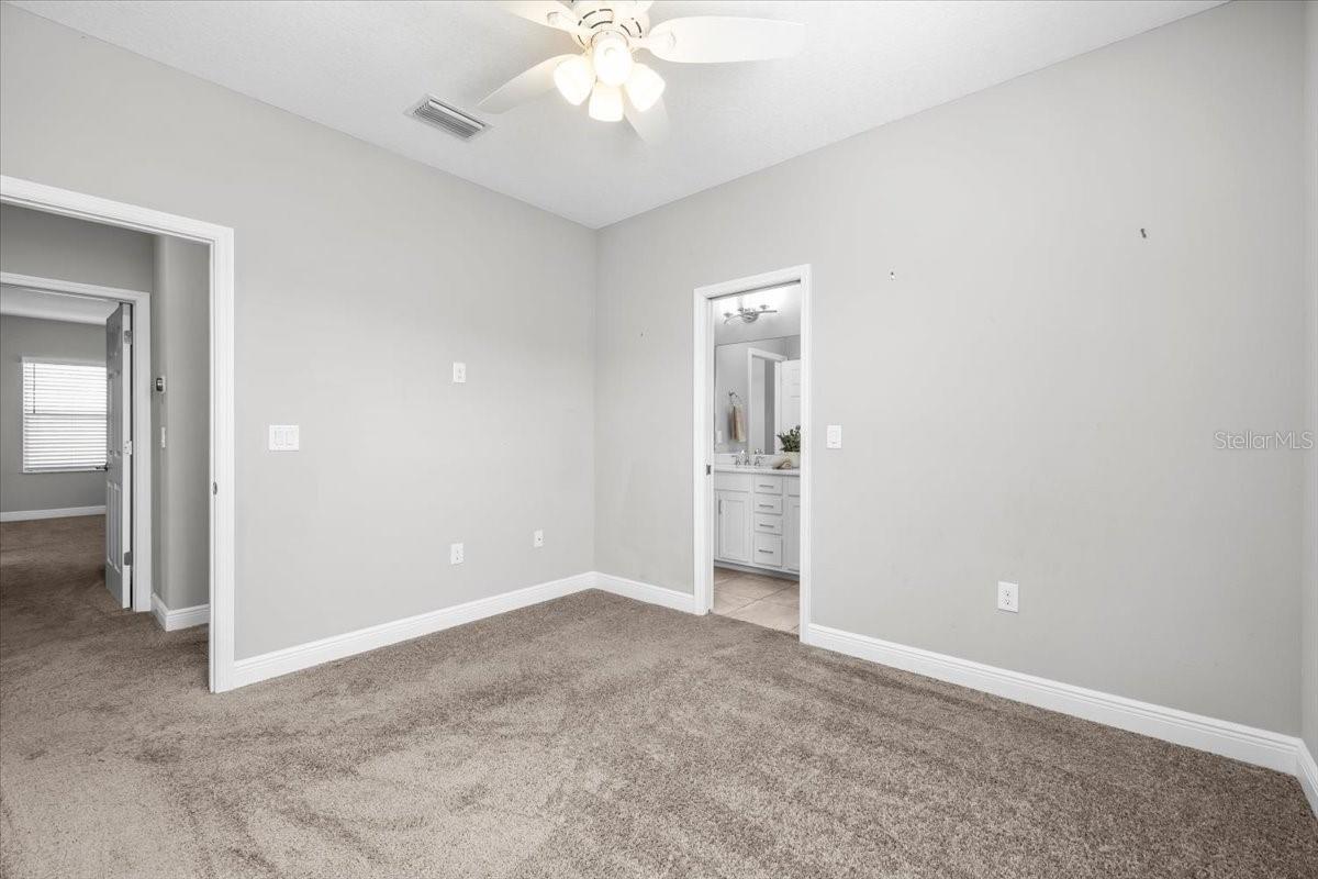 GLEN COVE - Residential