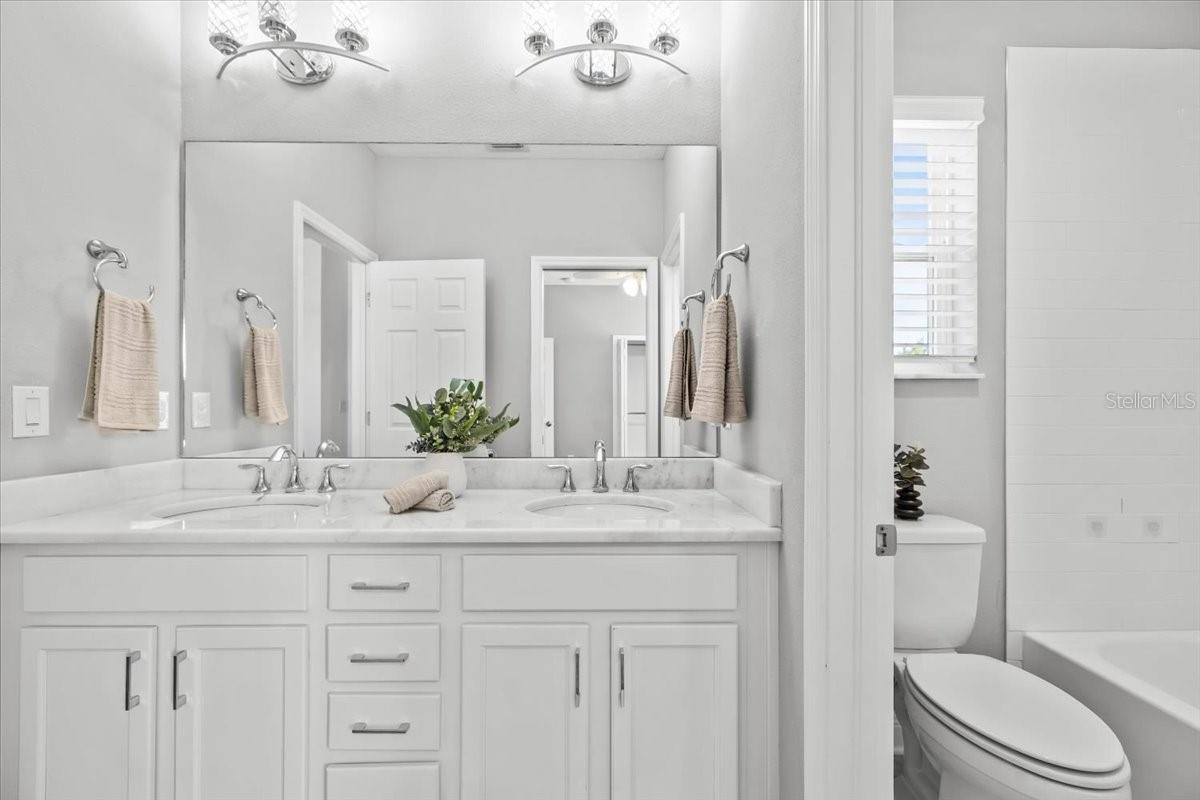 GLEN COVE - Residential