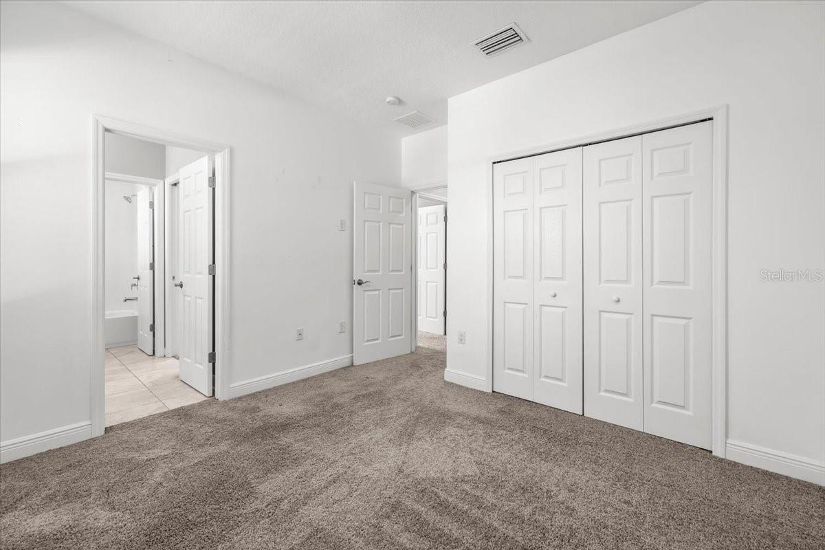 GLEN COVE - Residential