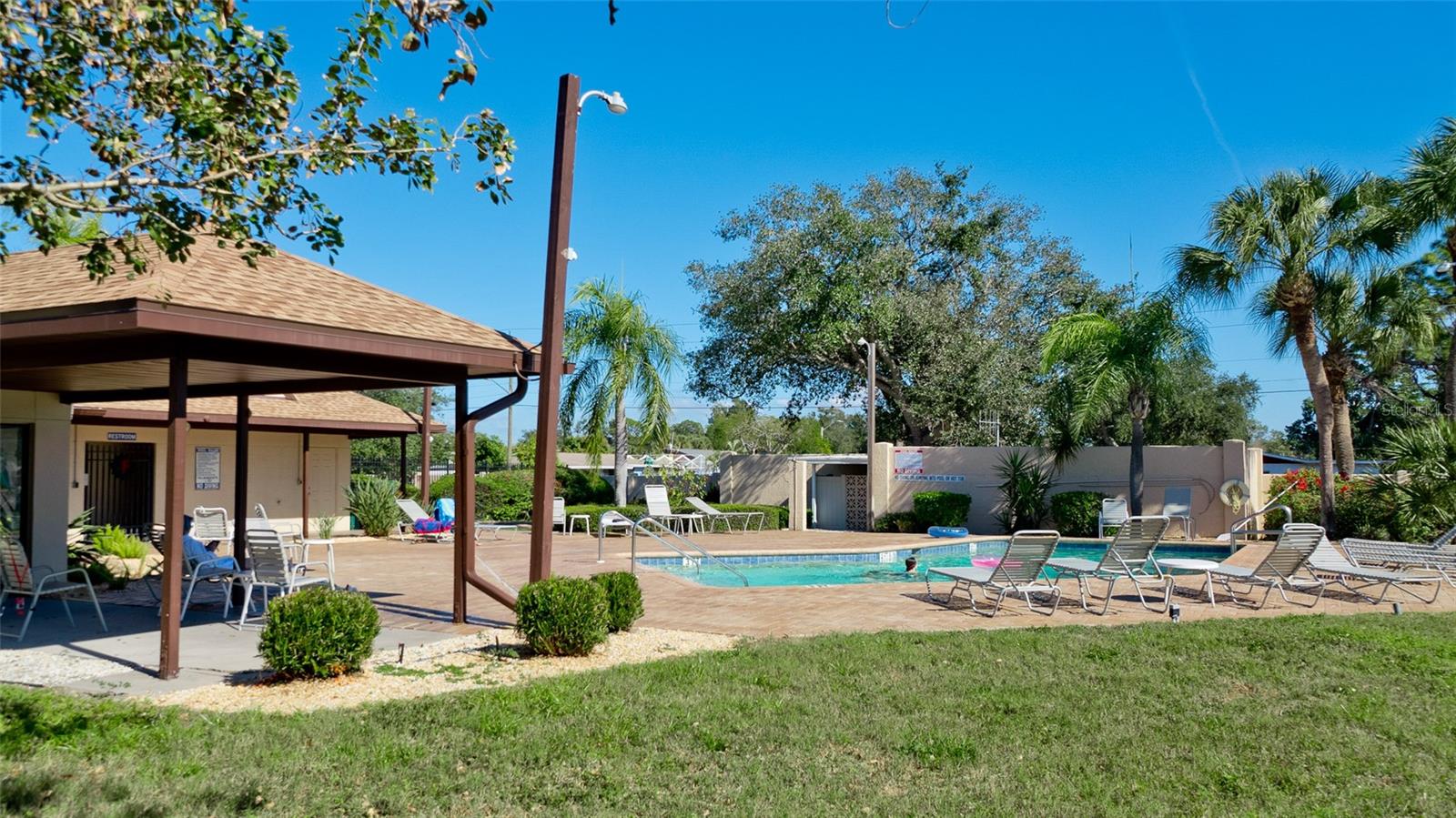 FIVE LAKES 1 & 1C - Residential