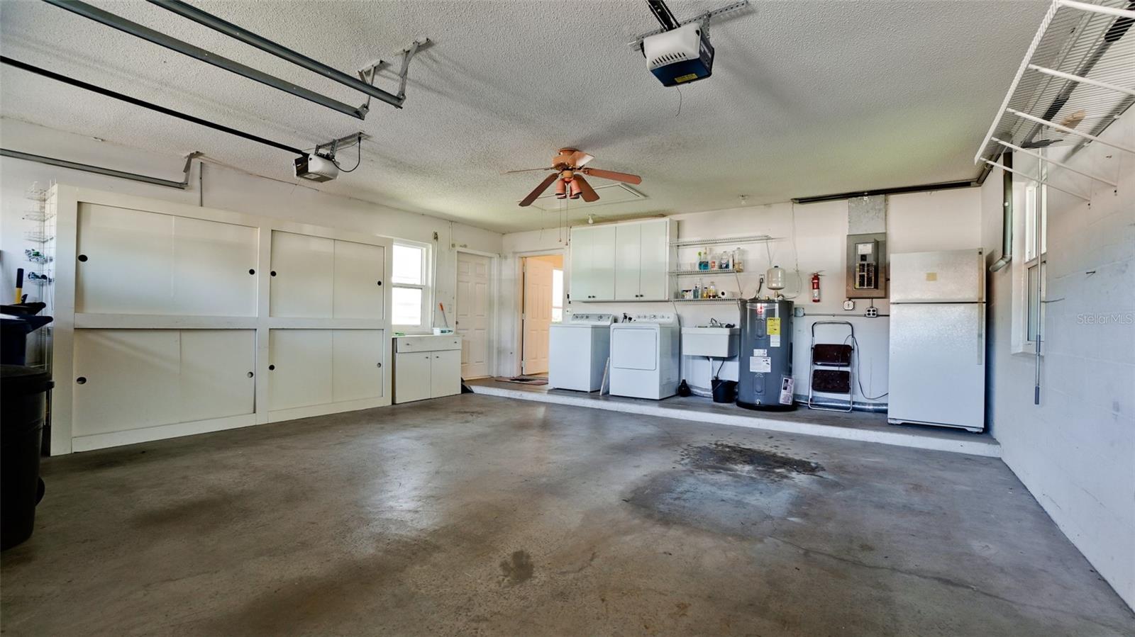 FIVE LAKES 1 & 1C - Residential