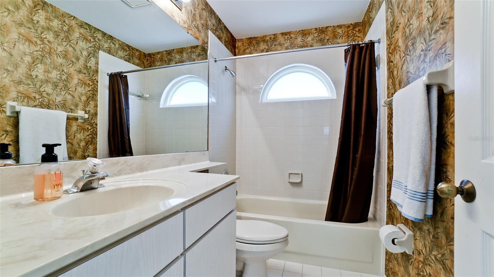 FIVE LAKES 1 & 1C - Residential