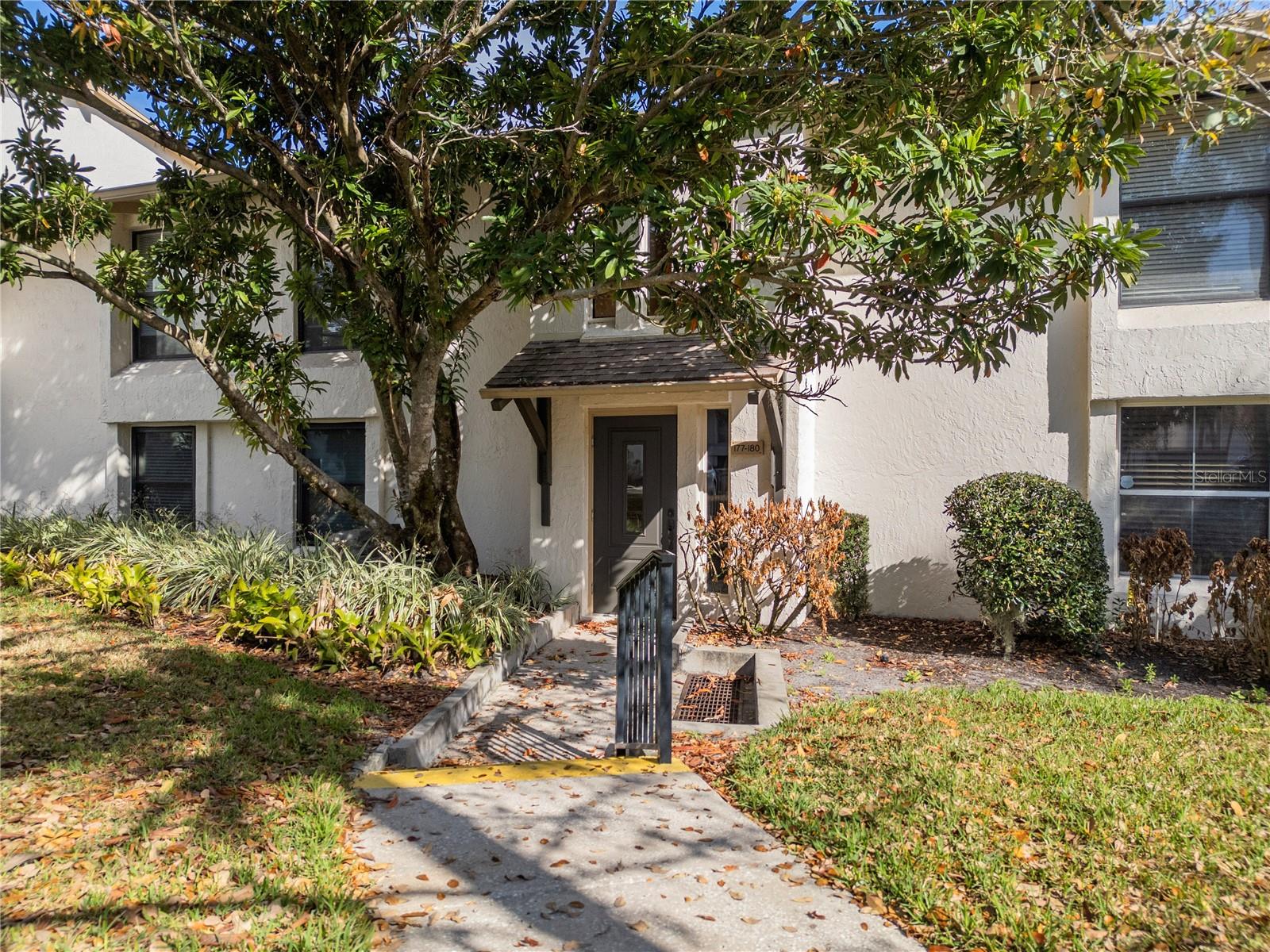 CAPISTRANO - Residential Lease