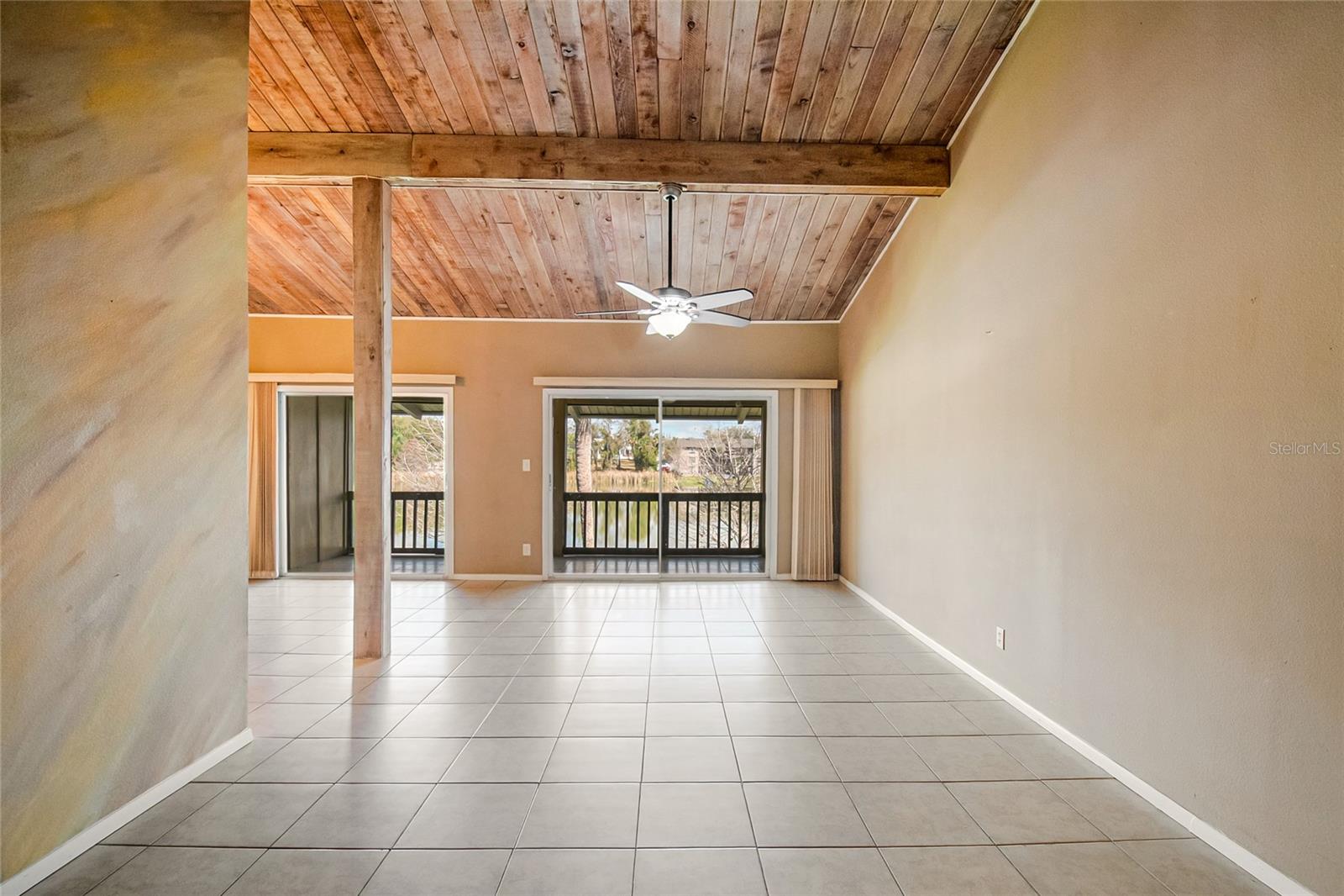 CAPISTRANO - Residential Lease