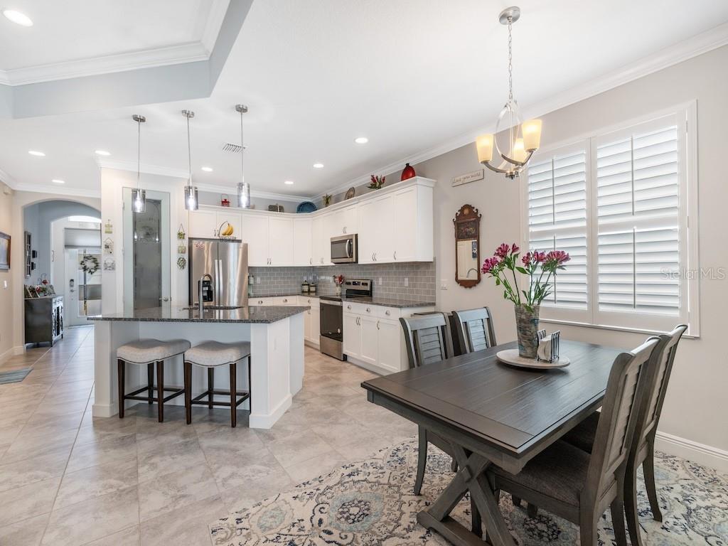 BELLA VISTA ISLES - Residential