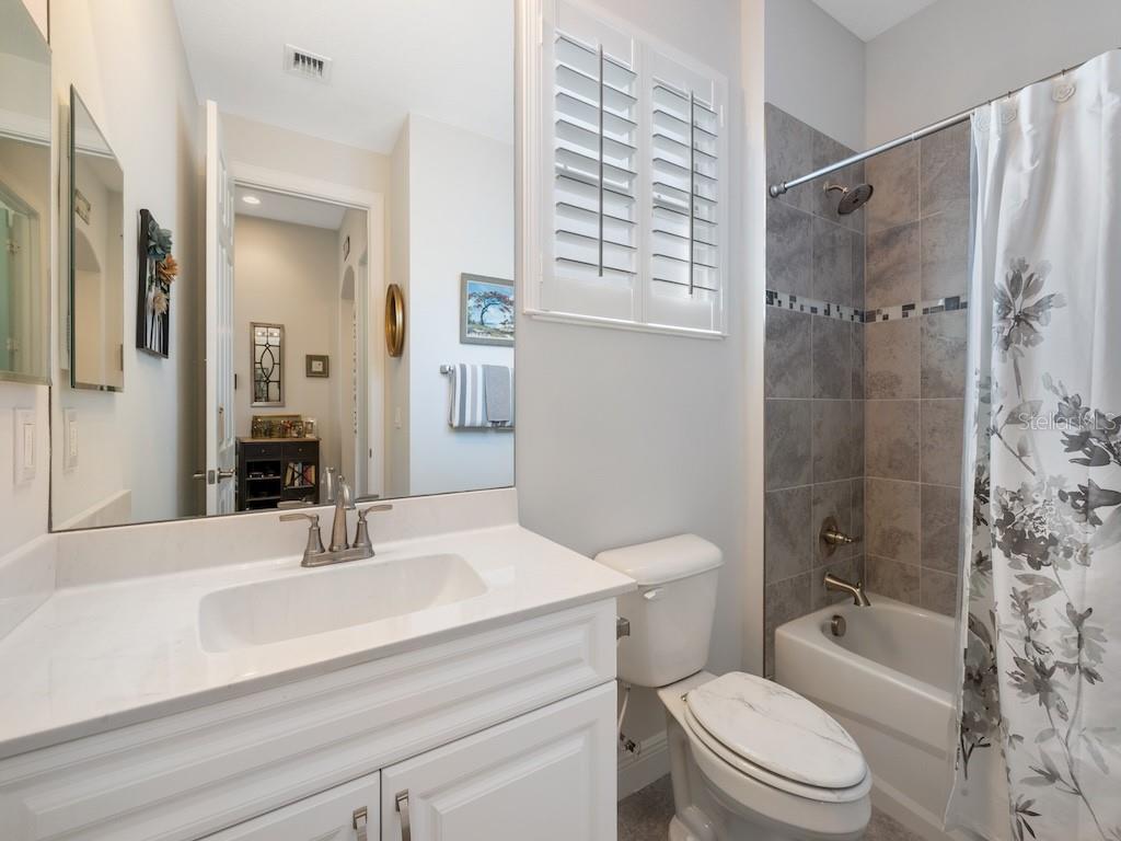 BELLA VISTA ISLES - Residential