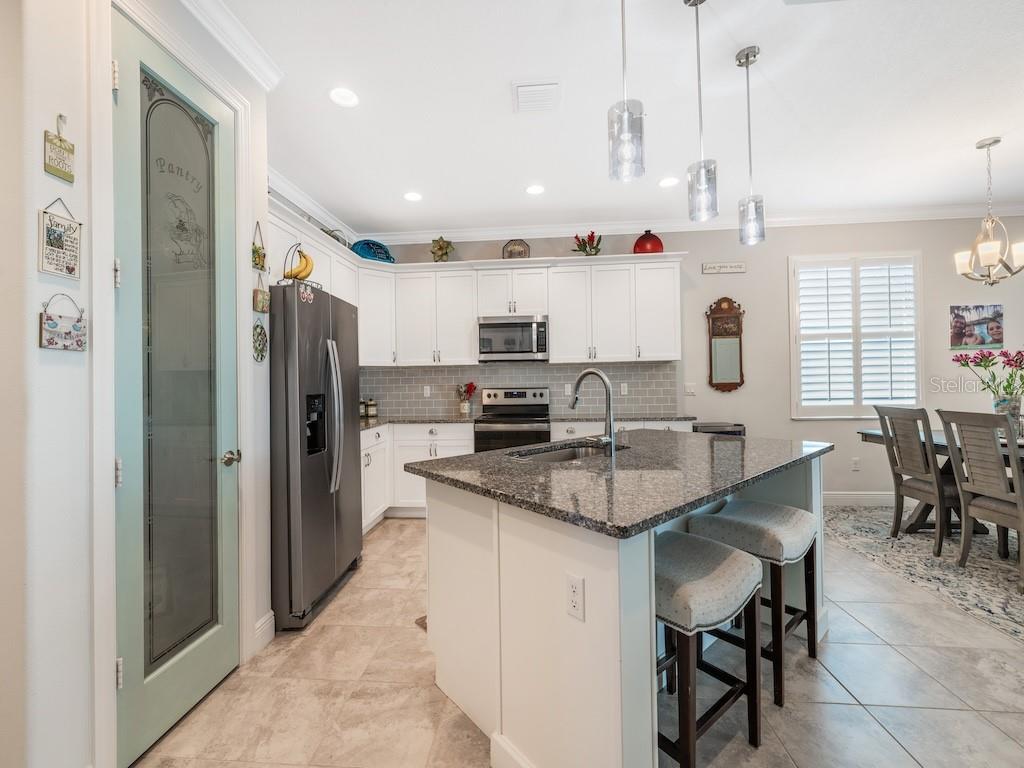 BELLA VISTA ISLES - Residential