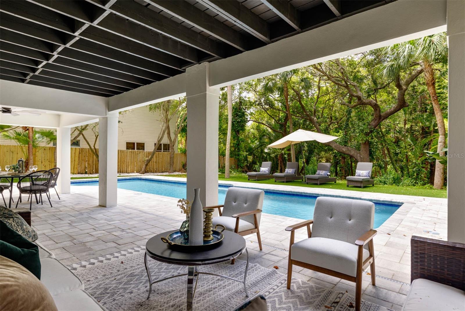 GATEHOUSE WOODS - Residential