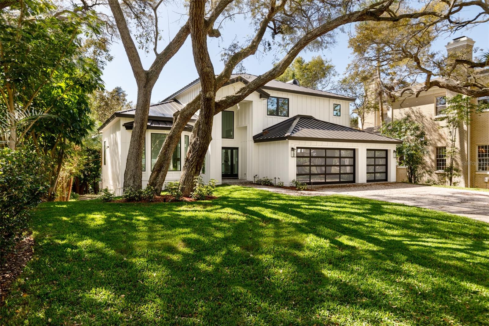 GATEHOUSE WOODS - Residential