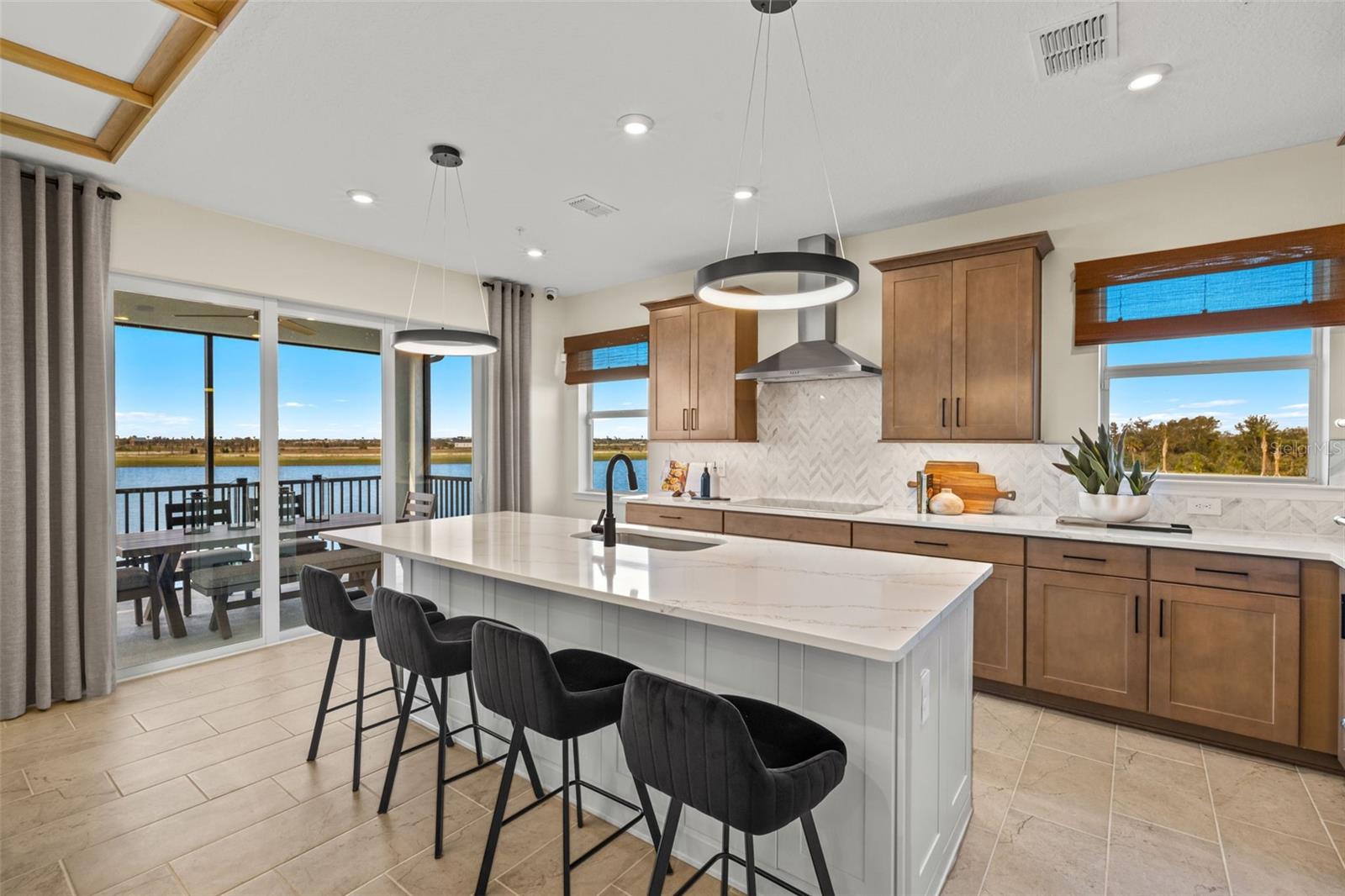 PALMERA AT WELLEN PARK - Residential