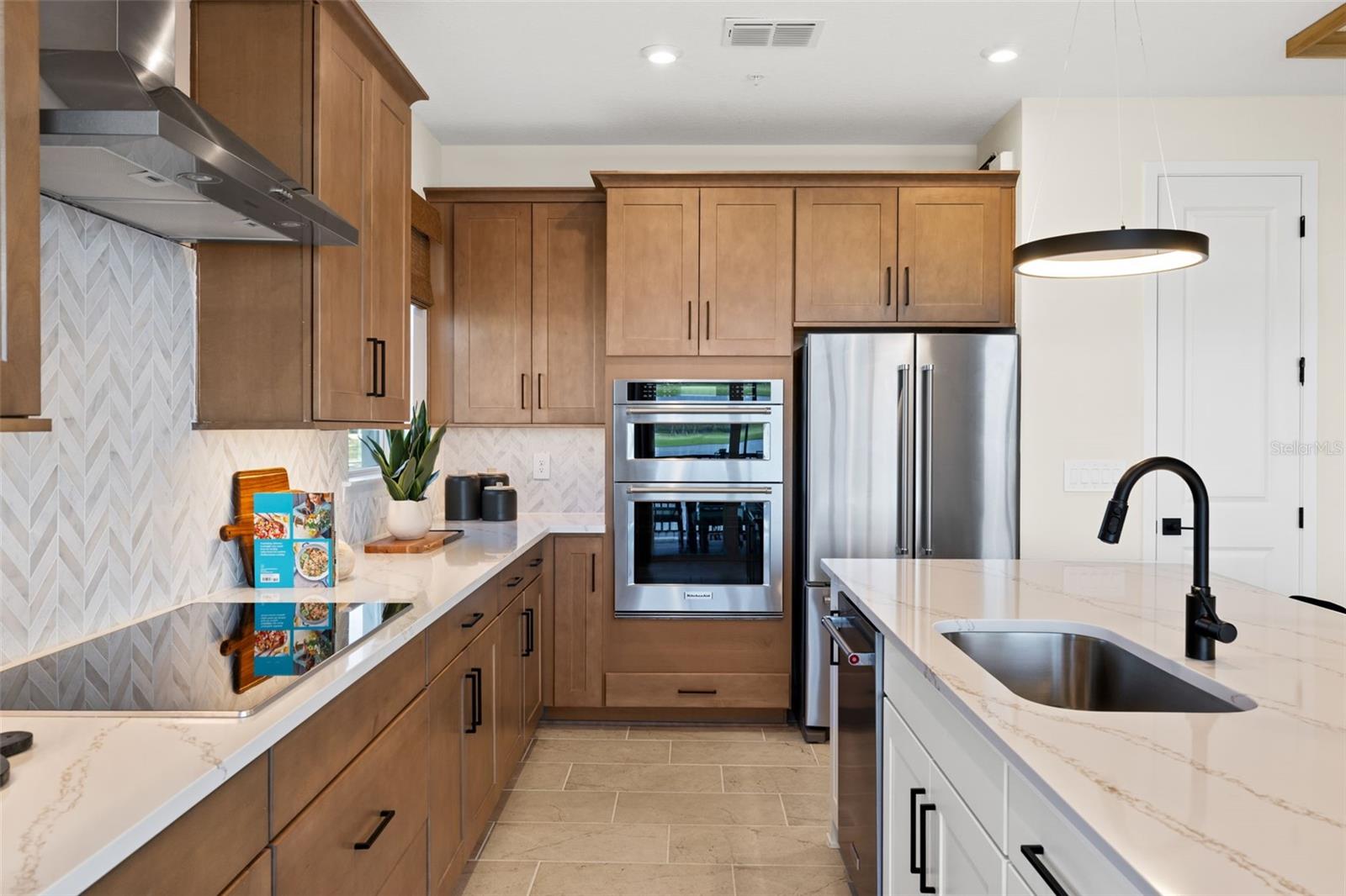 PALMERA AT WELLEN PARK - Residential