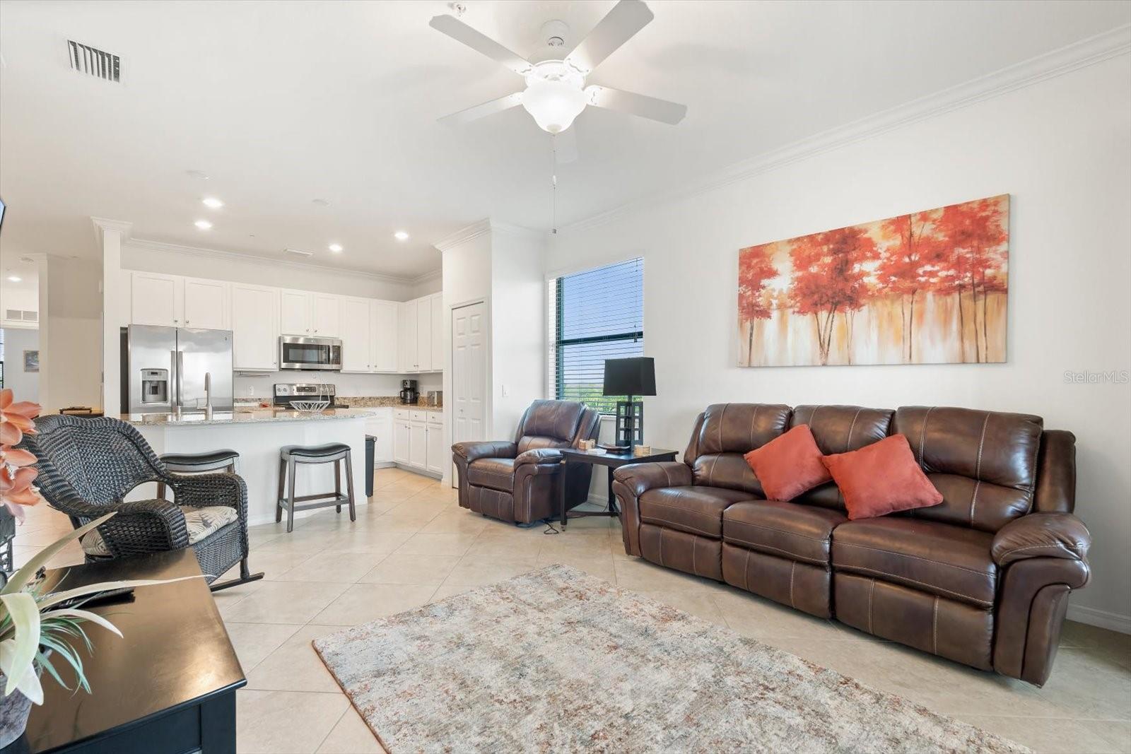 LAKEWOOD NATIONAL - Residential Lease