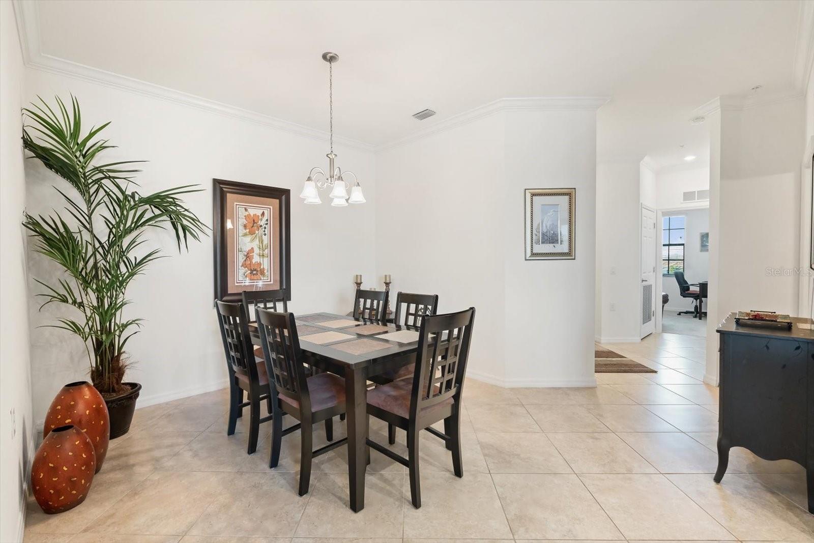 LAKEWOOD NATIONAL - Residential Lease