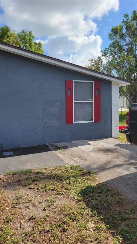 A home in BRADENTON