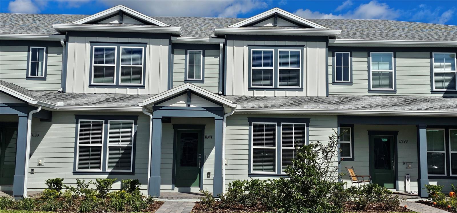 FOR RENT - BRAND NEW 3 bedrooms, 2.5 bathrooms, 2 cars garage townhome! Be the first to live in this stunning newly constructed townhouse located in the highly sought-after community of The Cove at Nona Sound in Lake Nona. This modern home features an open-concept floor plan with a spacious living and dining area, a sleek gourmet kitchen with stainless steel appliances, quartz countertops, and a large center island. Upstairs, you’ll find a generous primary suite with walk-in closet and en-suite bathroom with dual sinks, plus two additional bedrooms and a full bathroom. A convenient laundry room and attached garage complete the home. Nestled in the heart of Lake Nona, this home offers unmatched convenience: just minutes from Lake Nona Town Center, Medical City, Boxi Park, top-rated schools, Orlando International Airport, and an array of dining, shopping, and entertainment options. Easy access to major highways makes commuting a breeze. Don’t miss this opportunity to lease a beautiful home and live in one of Orlando’s most vibrant and growing communities!