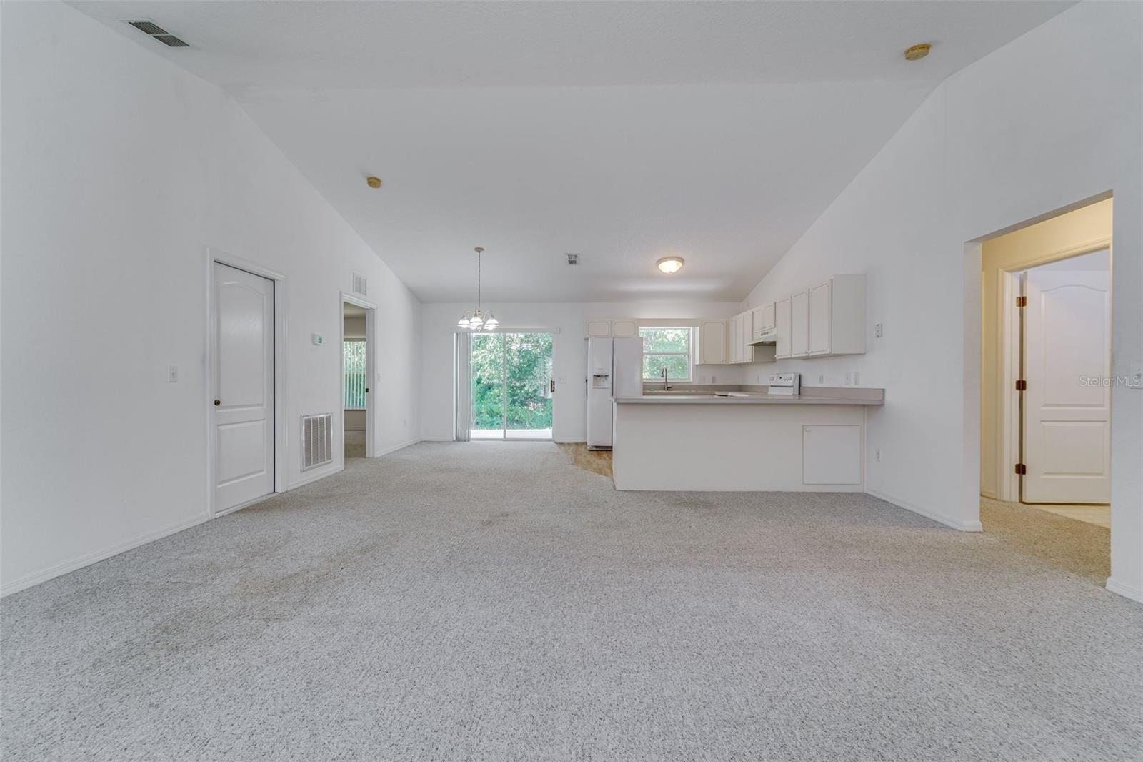 INVERNESS HIGHLANDS SOUTH - Residential