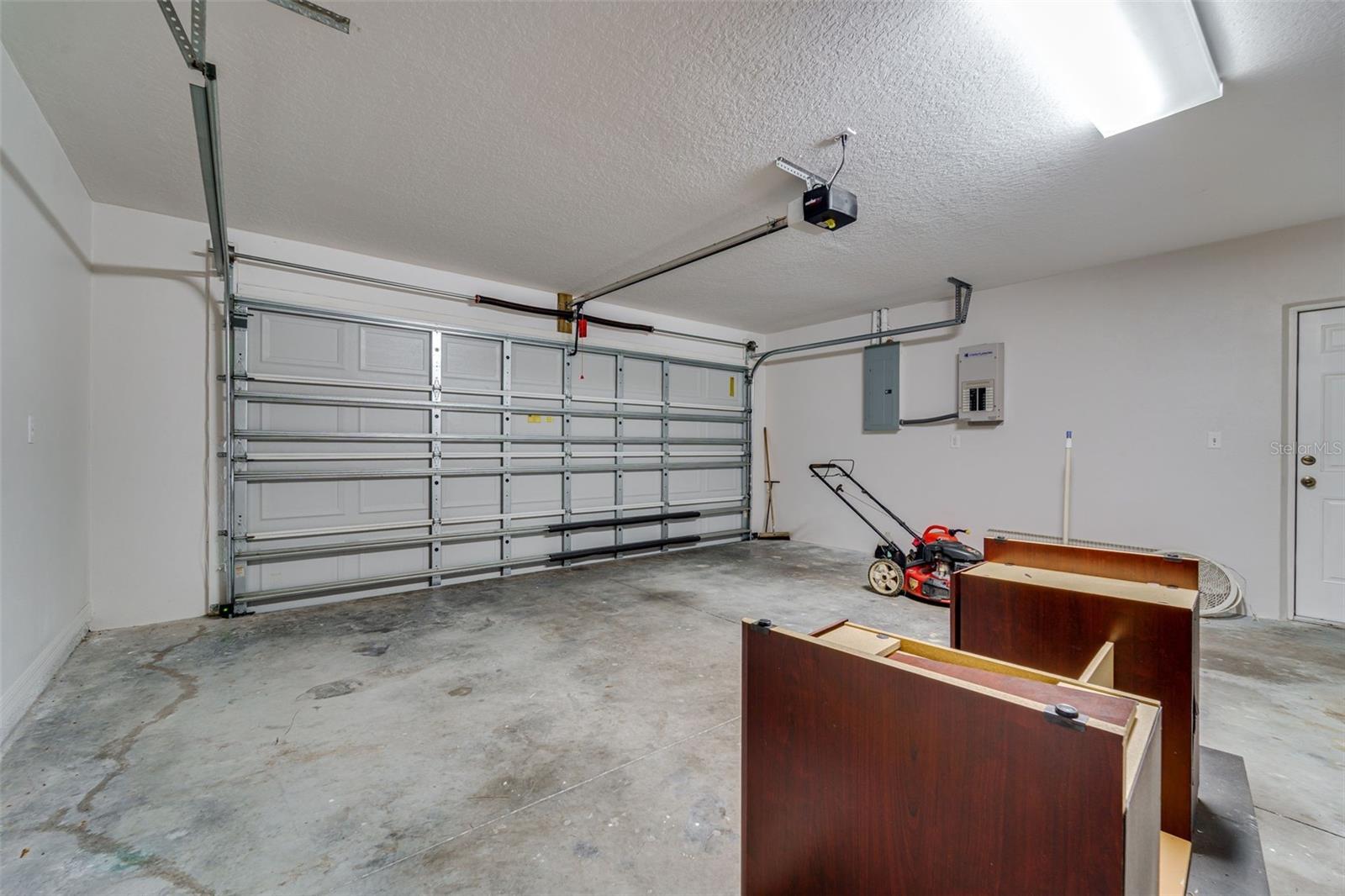 INVERNESS HIGHLANDS SOUTH - Residential