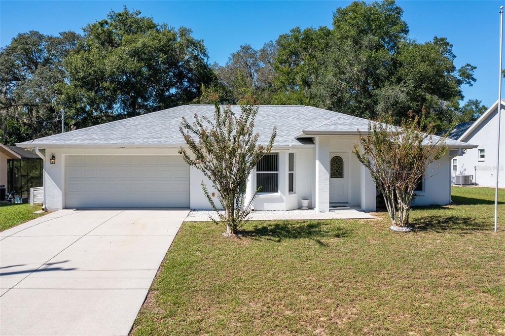 Photo of 729 Longfellow Terrace, Inverness, FL 34450 (MLS # TB8438283)