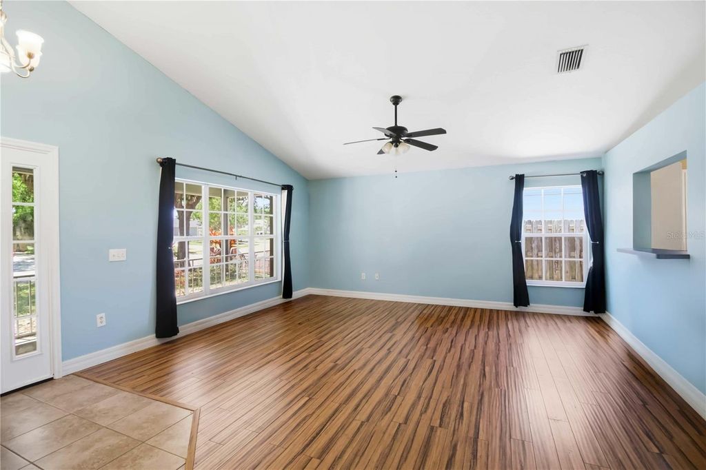 Photo of 7211 48th Avenue E, Palmetto, FL 34221 (MLS # A4691104)