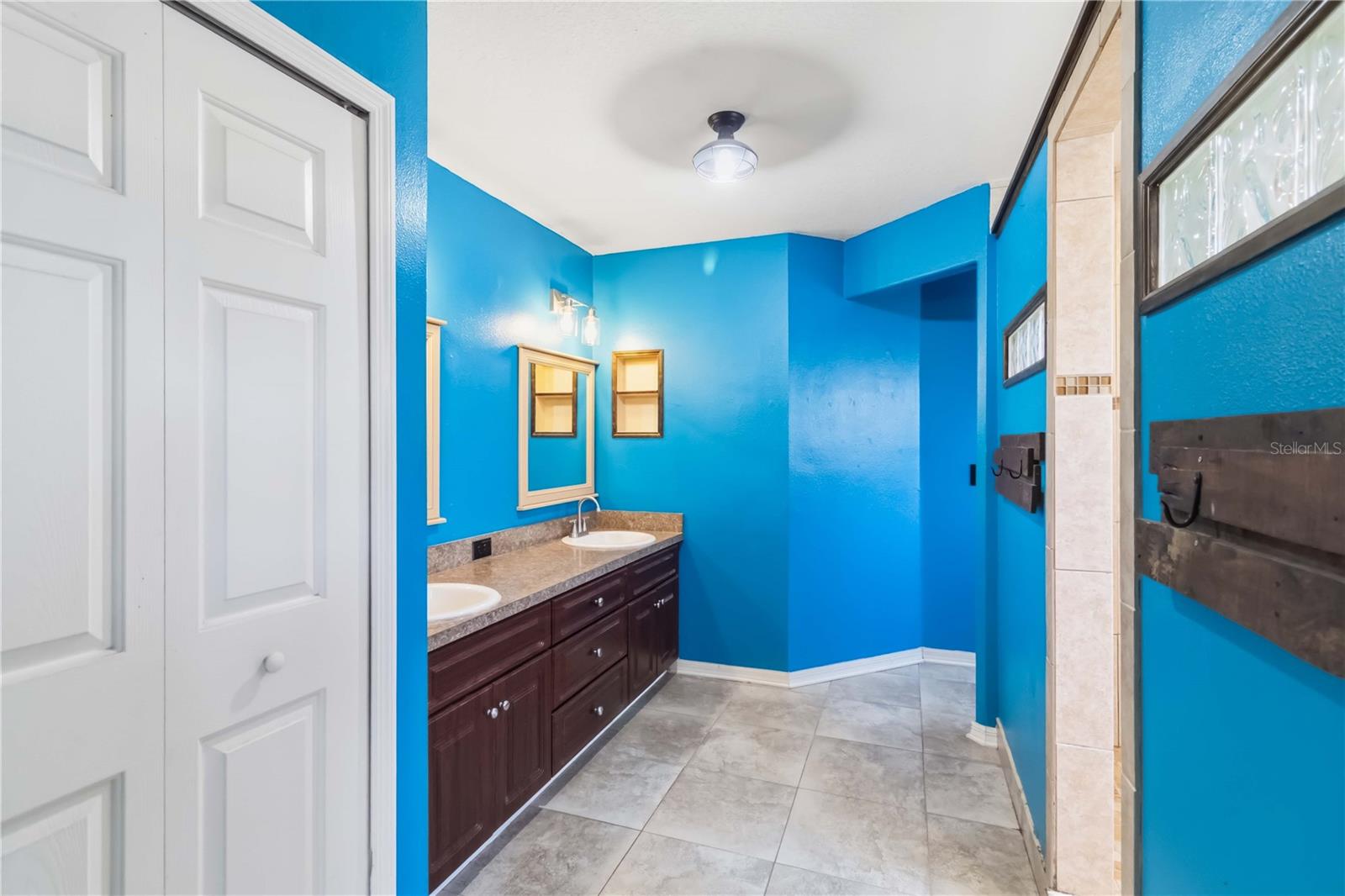 FOSTERS CREEK UNIT III - Residential
