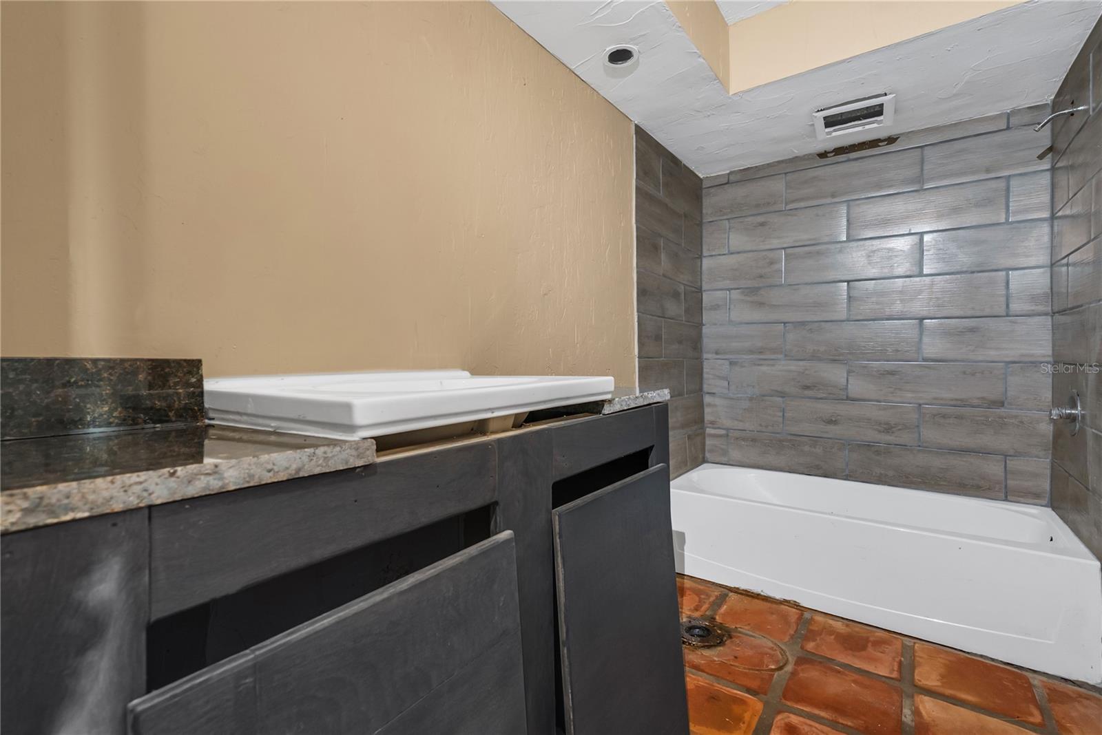 HILLCREST HEIGHTS 2ND ADD - Residential