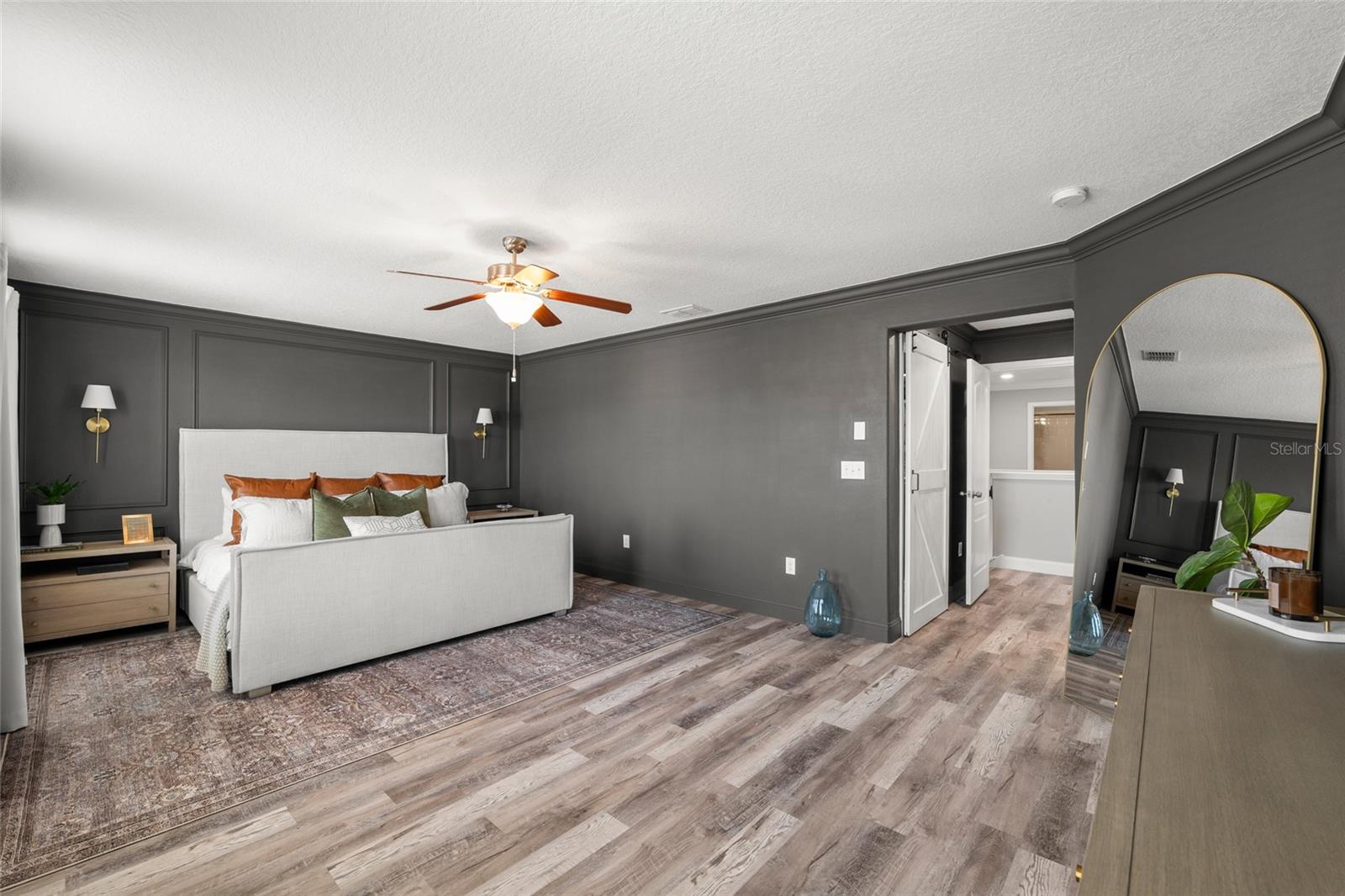 VILLAGES/TRINITY LAKES - Residential