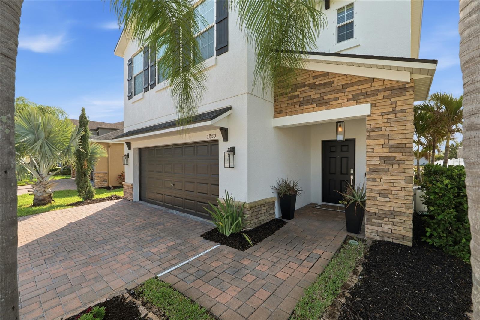 VILLAGES/TRINITY LAKES - Residential