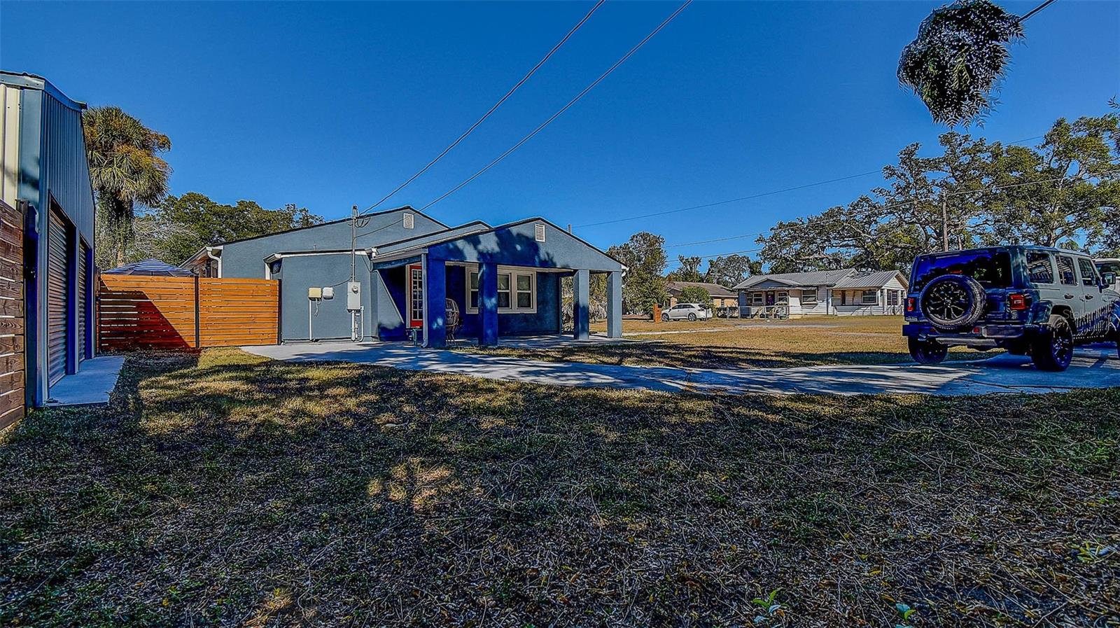 CASA LOMA SUB - Residential