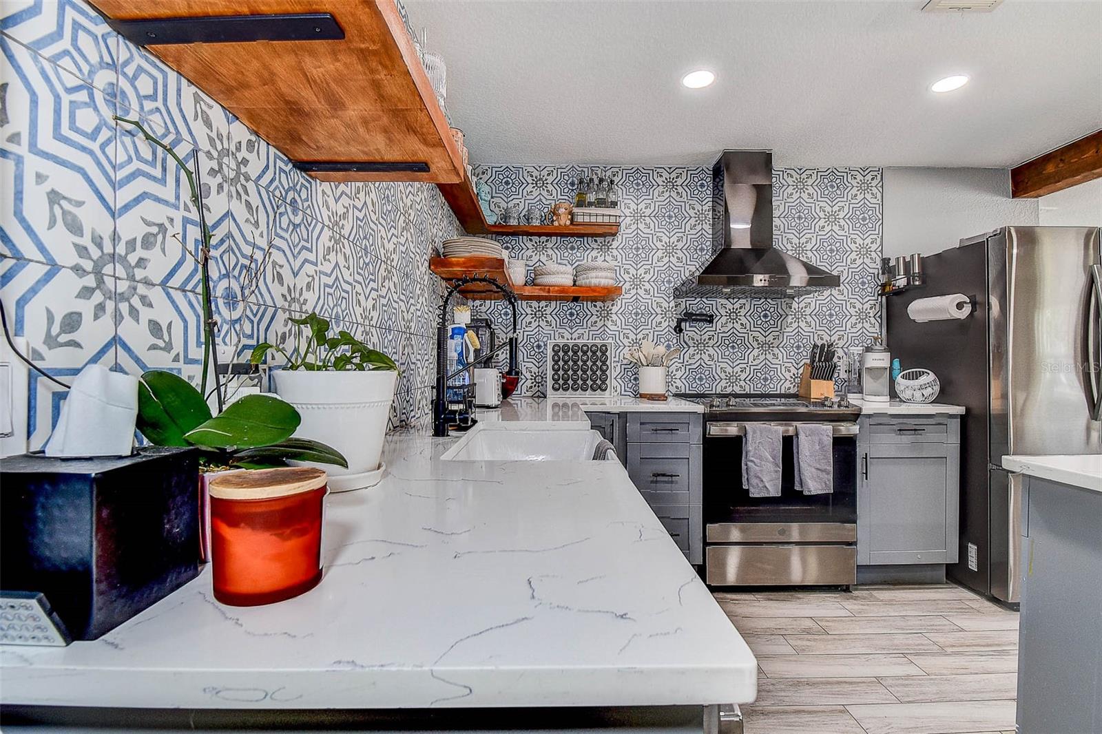 CASA LOMA SUB - Residential