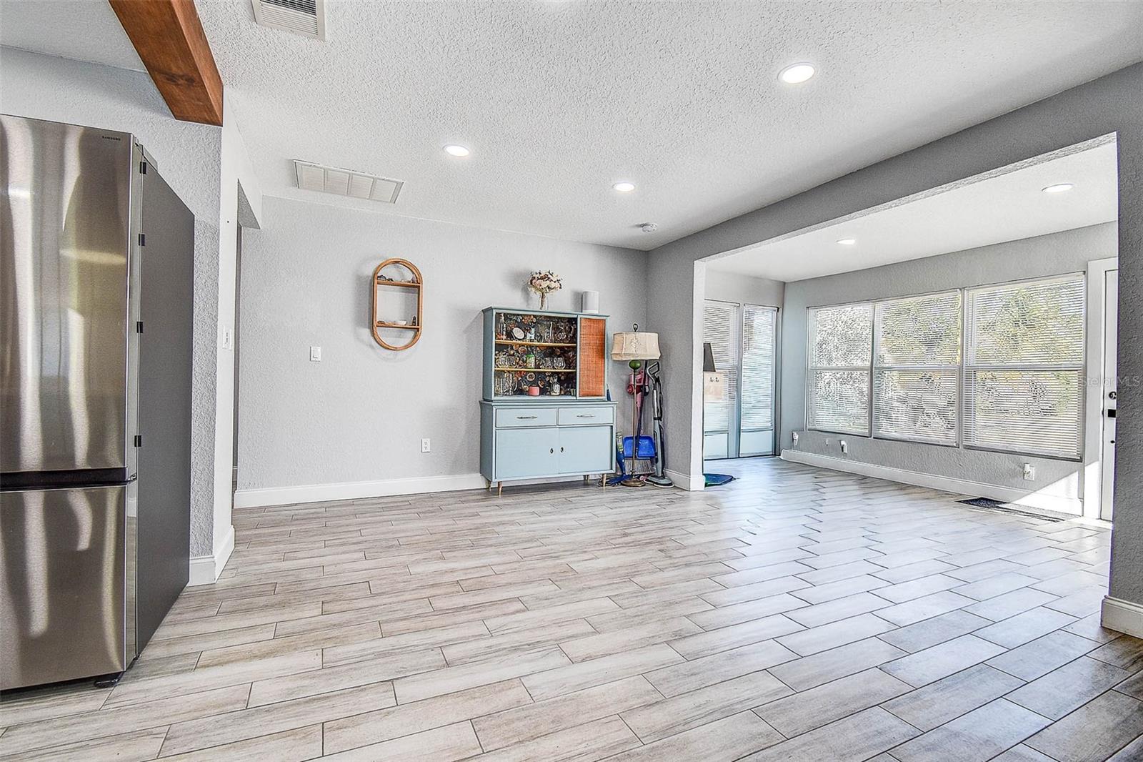 CASA LOMA SUB - Residential