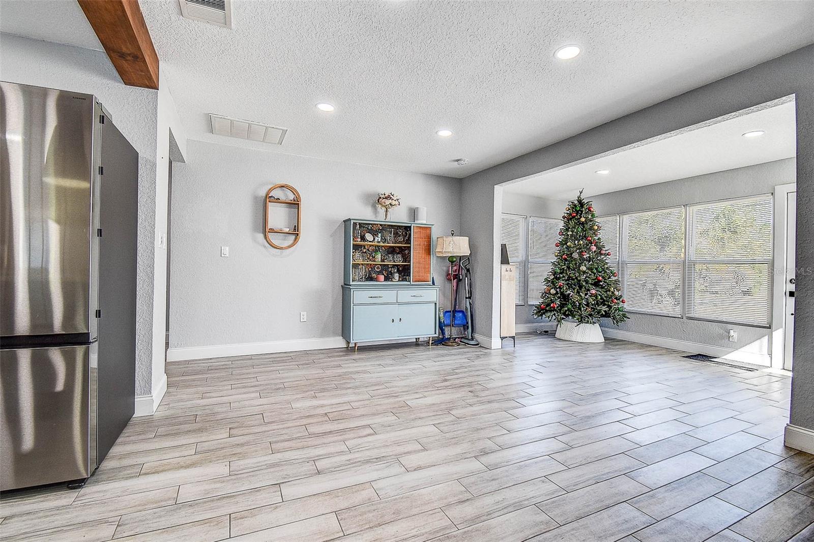 CASA LOMA SUB - Residential