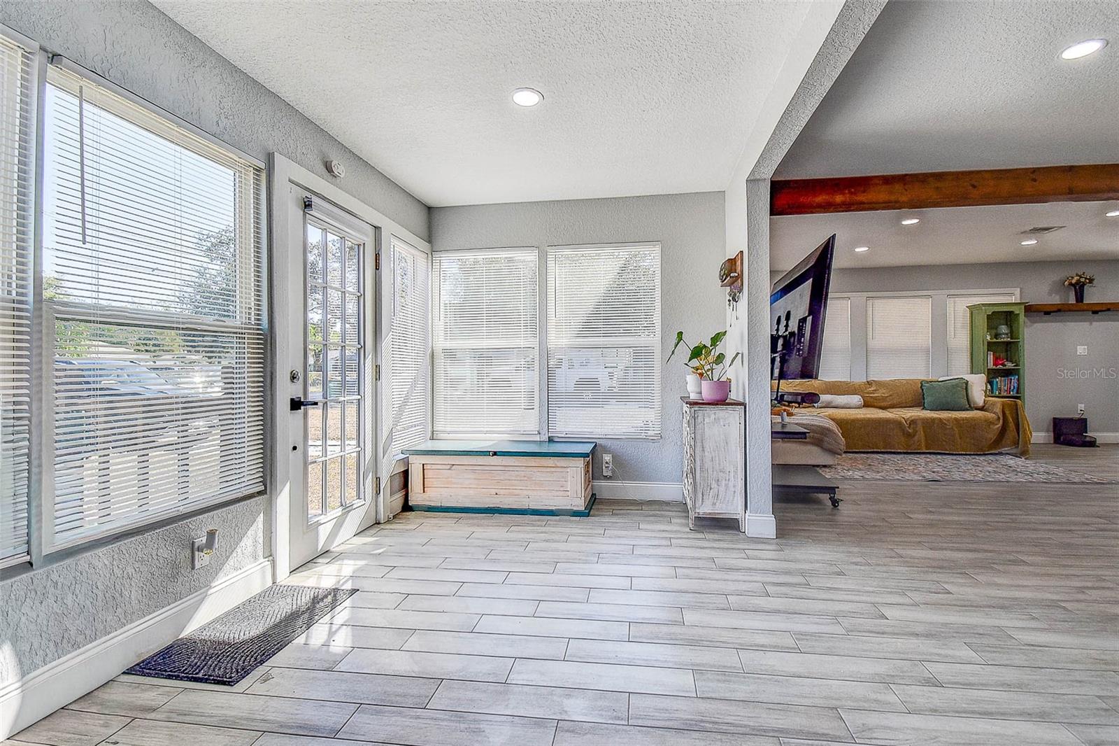 CASA LOMA SUB - Residential