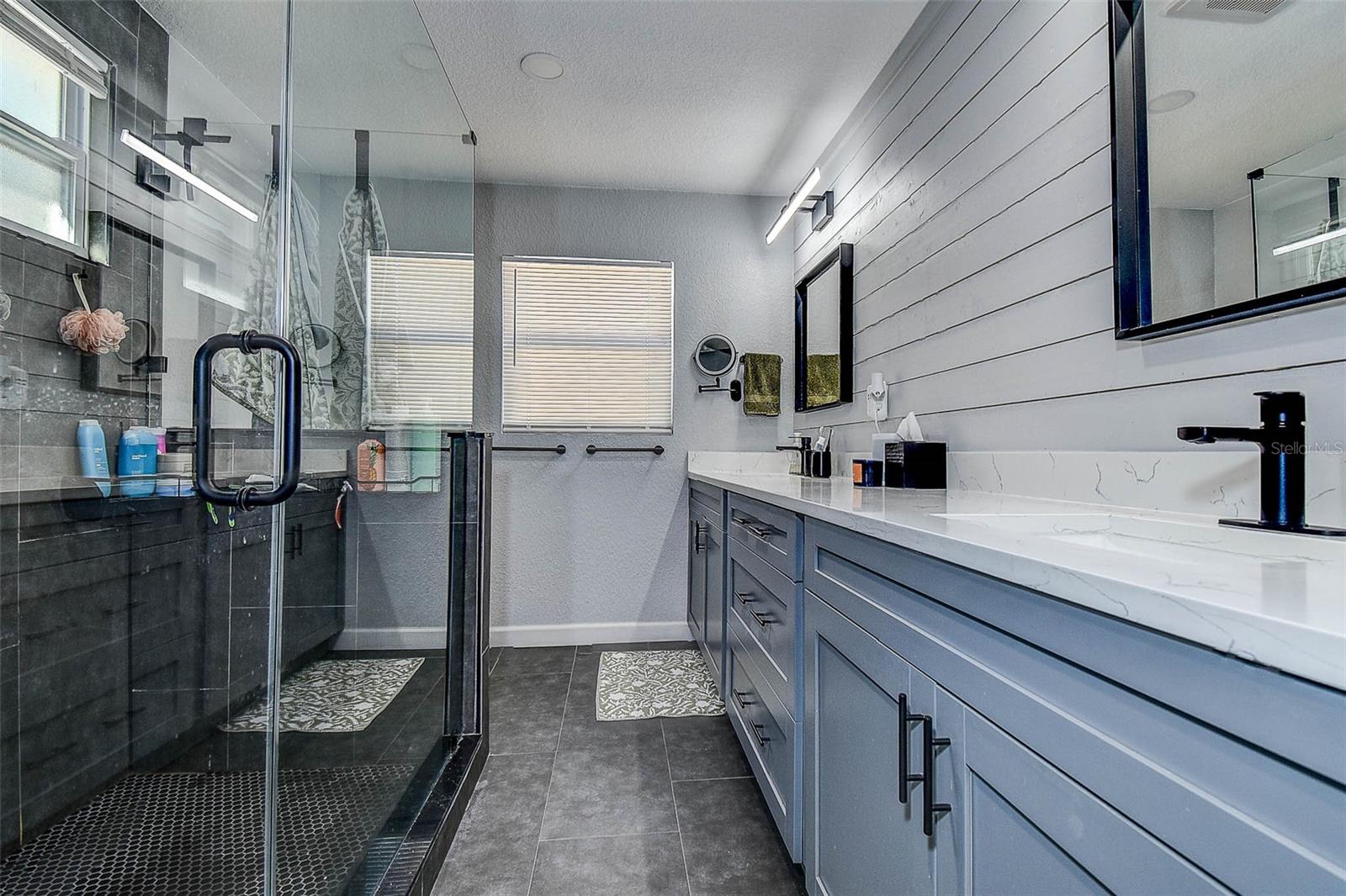 CASA LOMA SUB - Residential