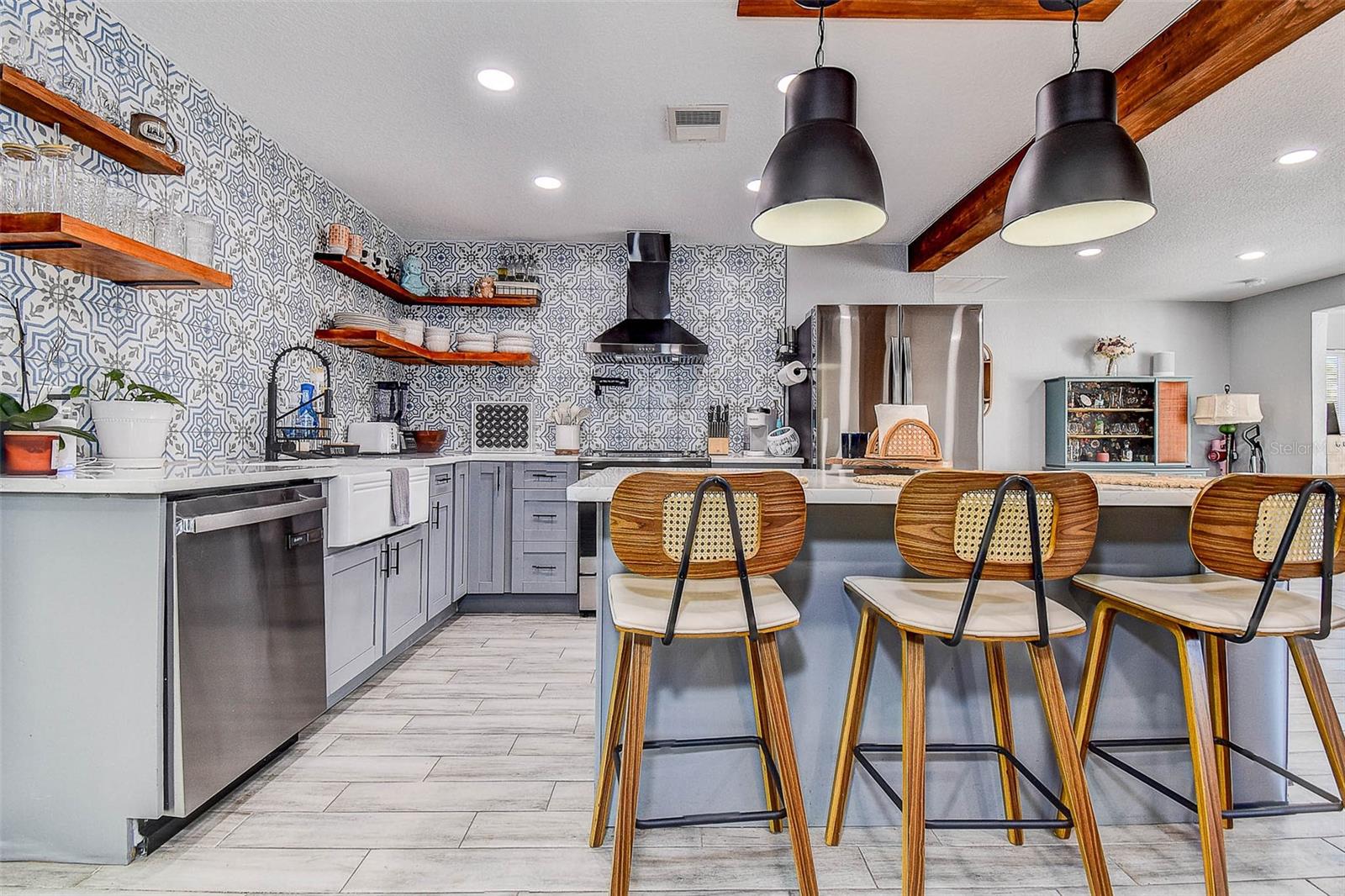 CASA LOMA SUB - Residential