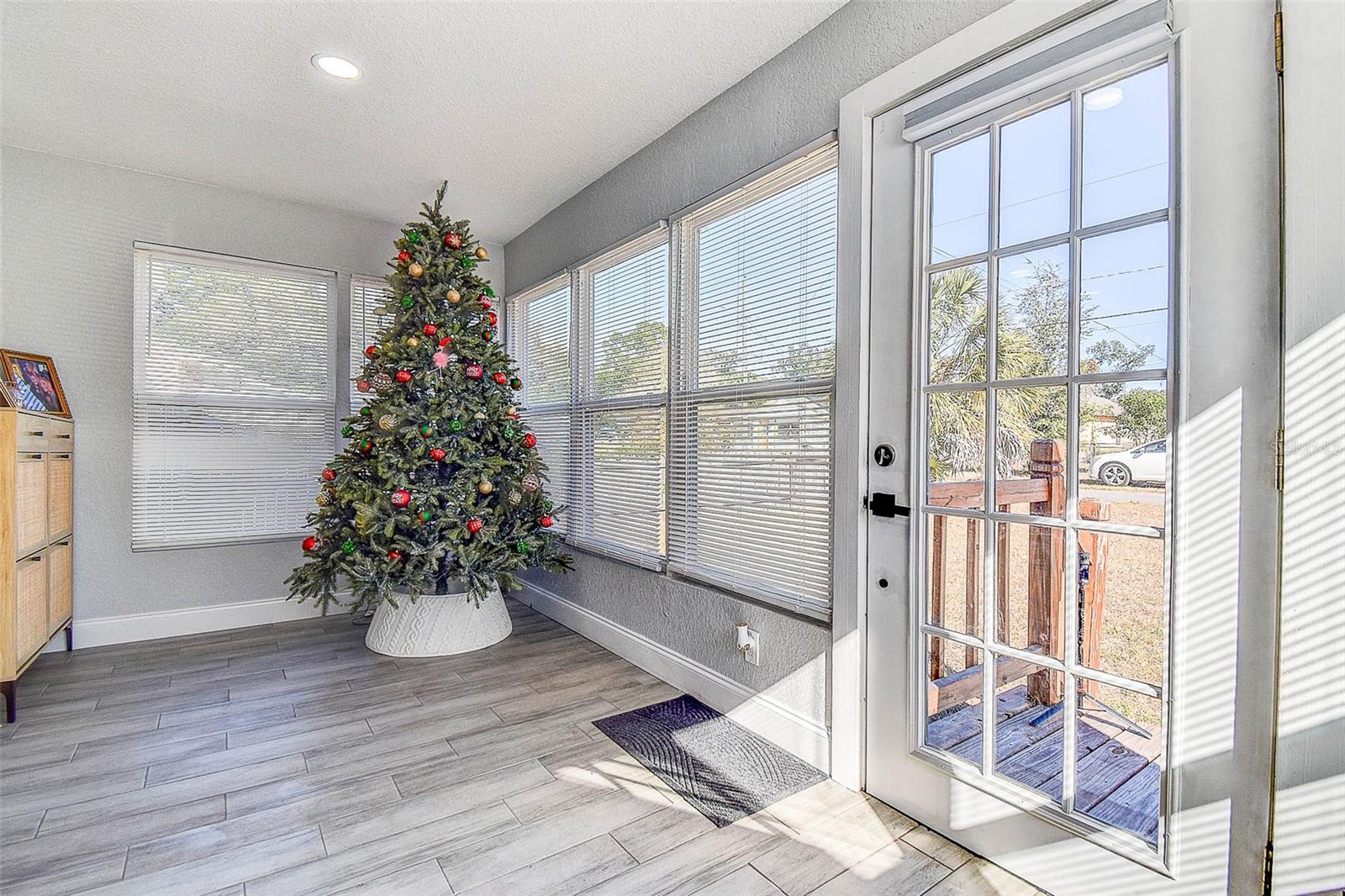 CASA LOMA SUB - Residential