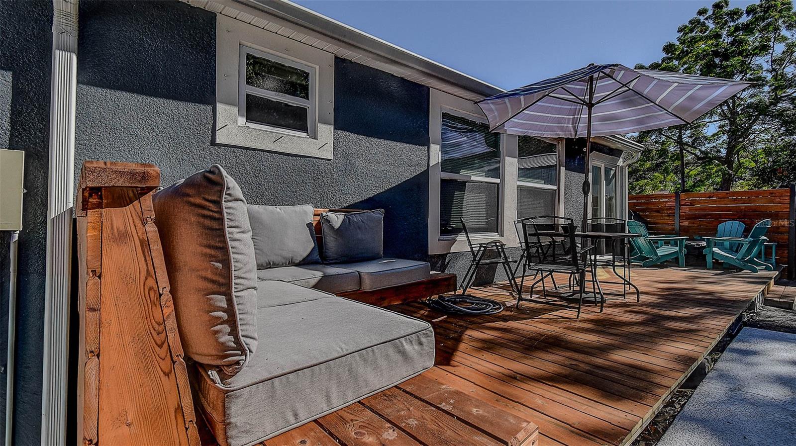 CASA LOMA SUB - Residential