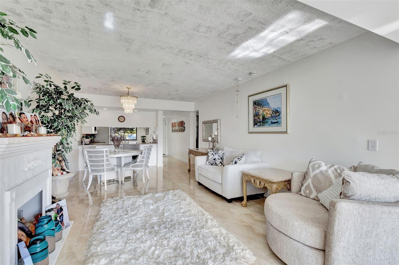 WHITEHALL CONDO 01-14 - Residential