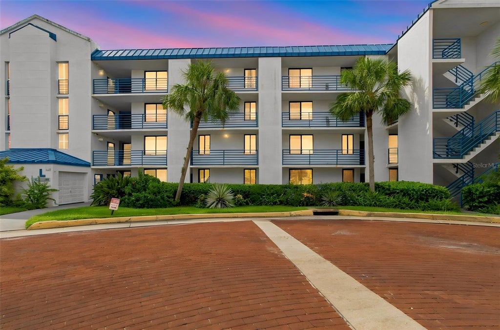 Photo of 2424 W Tampa Bay Boulevard #L404, Tampa, FL 33607 (MLS # TB8544082)