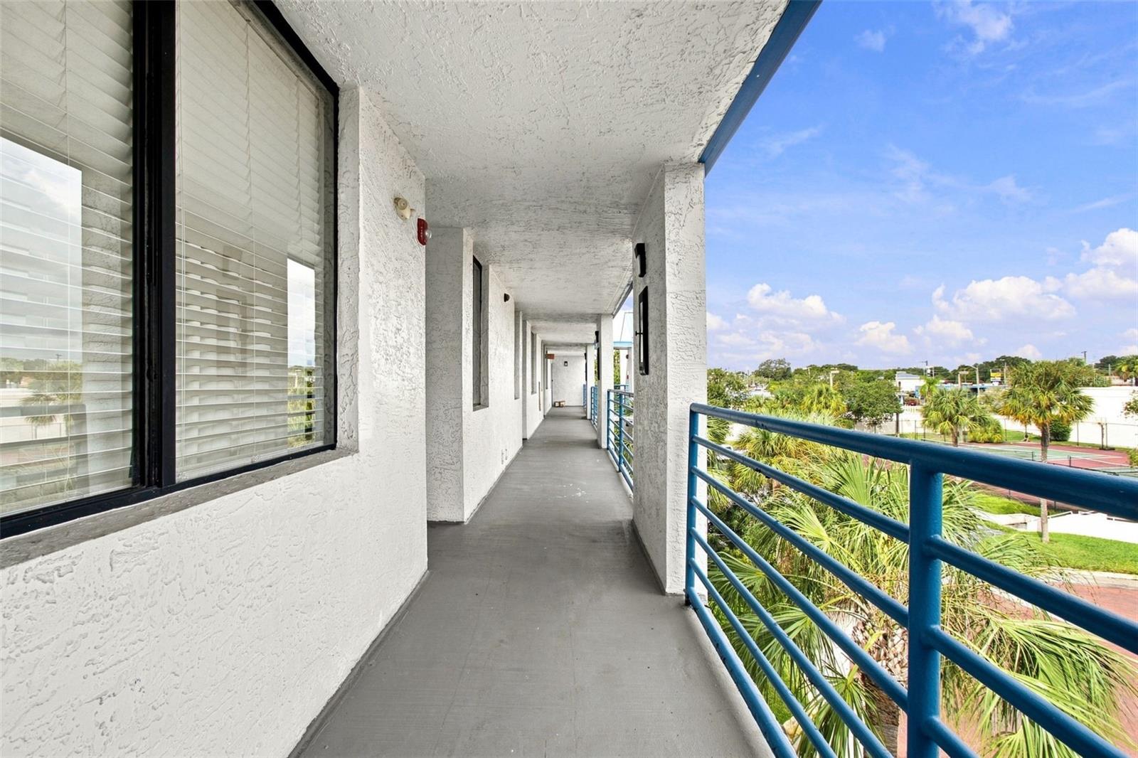 2424 W TAMPA BAY BOULEVARD L404